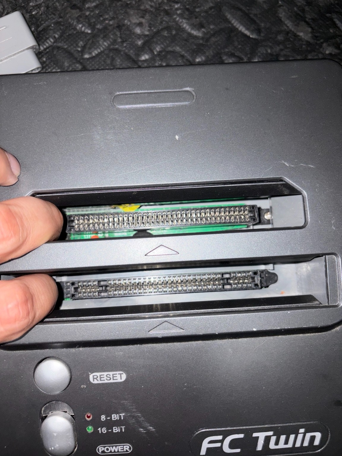 FC Twin NES SNES Clone Console Bundle 2 Controllers AV Cable Parts Repair