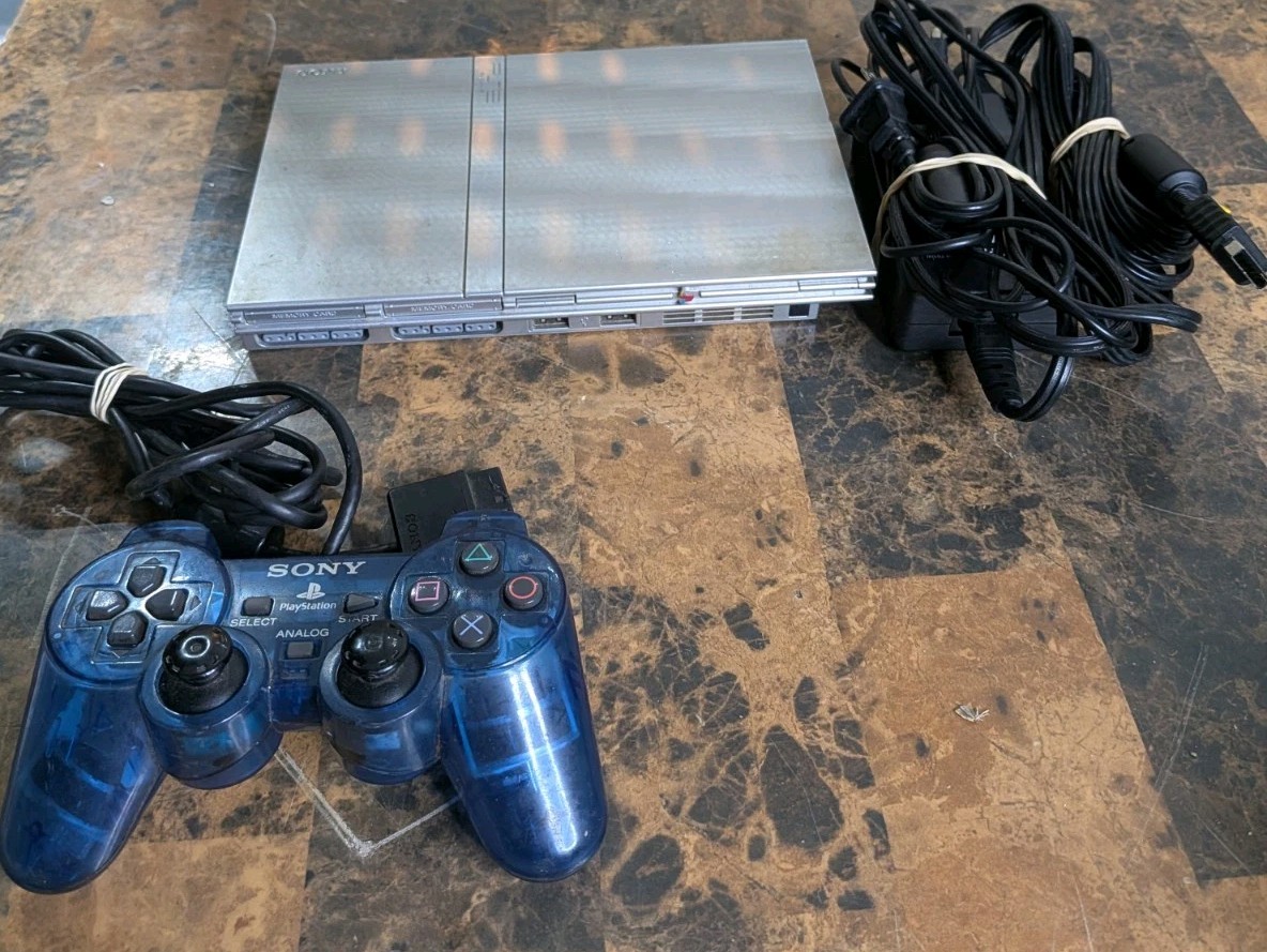 PS2 Slim Console SCPH-79000 Silver Playstation 2 NTSC-J Tested – Region Locked