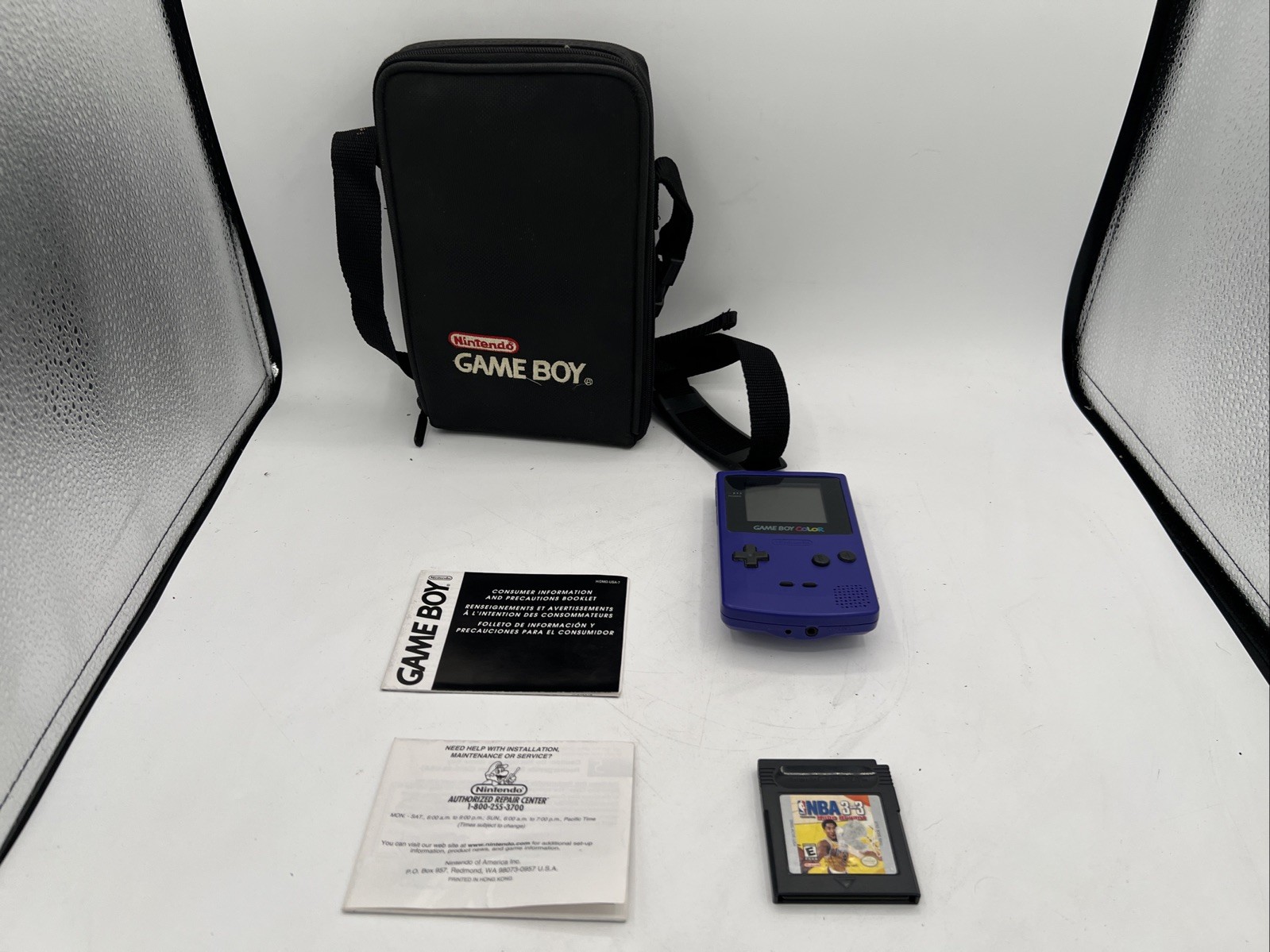Nintendo Game Boy Color Grape Handheld System w/ NBA EXCELLENT COND.