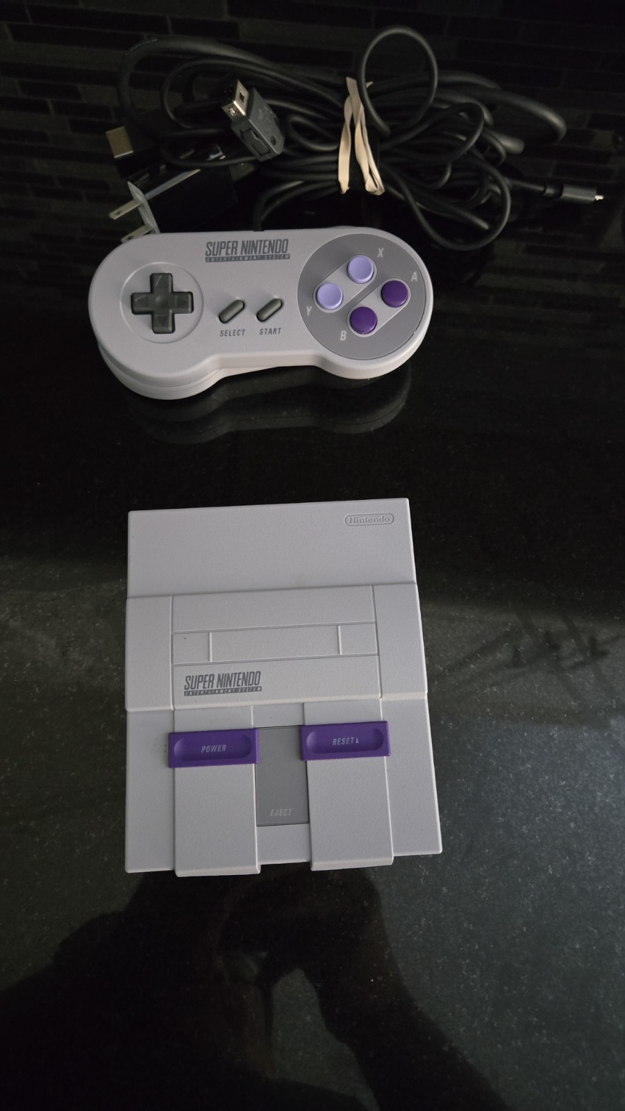 Super Nintendo NES Mini Classic Edition Control Deck CLV-201 w 2 Controllers