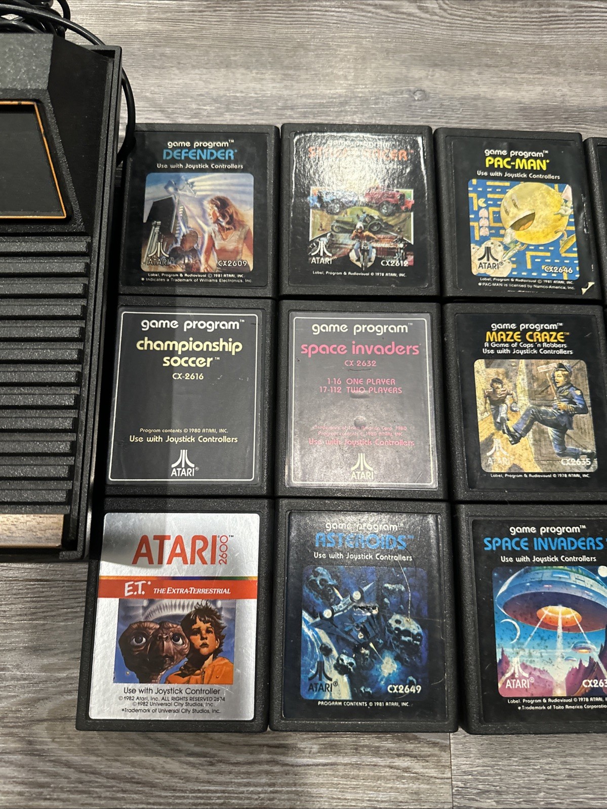 Original Atari 2600 Console CX-2600A – Wood Grain – 14 games – Extras Working