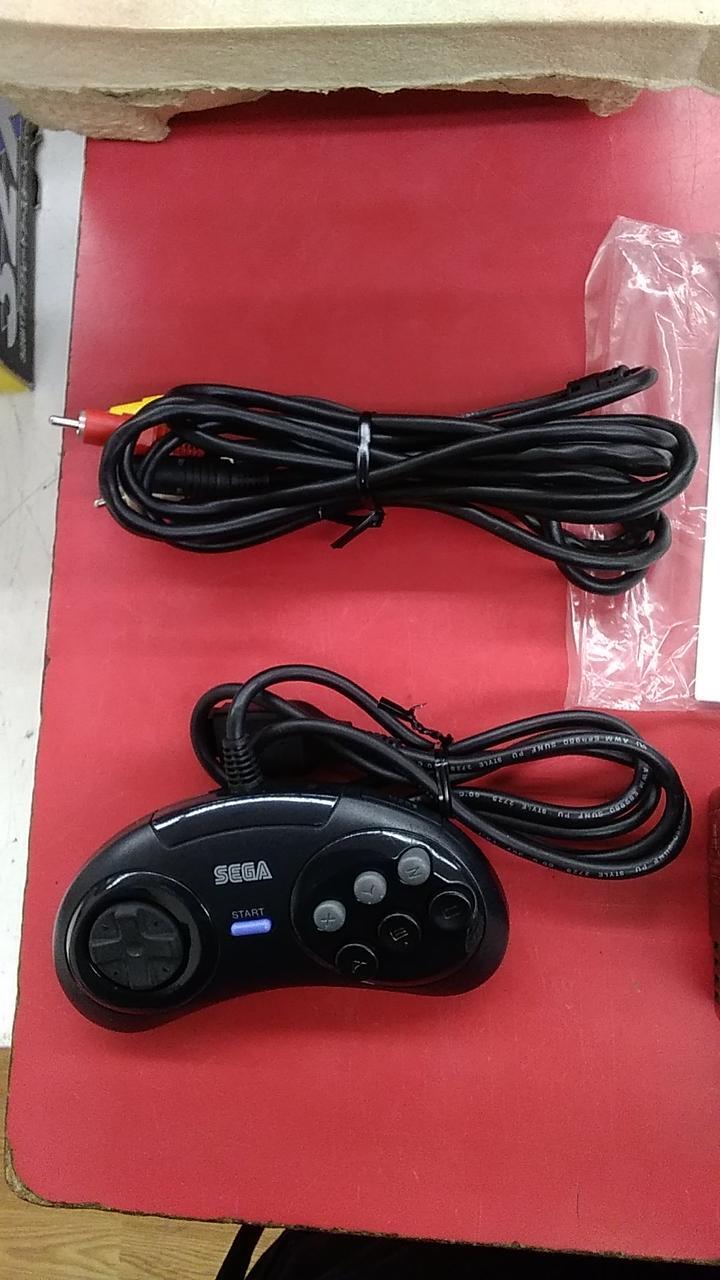 Sega Mega Drive Super 32X Console Set – HAA-2502 / HMA-000