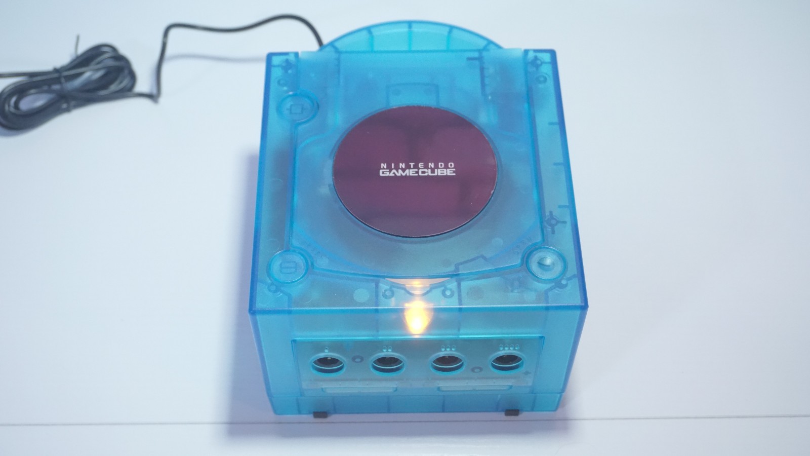 Clear Sky Blue Nintendo GameCube Console DOL-001 (USA) Yellow LED & Controller