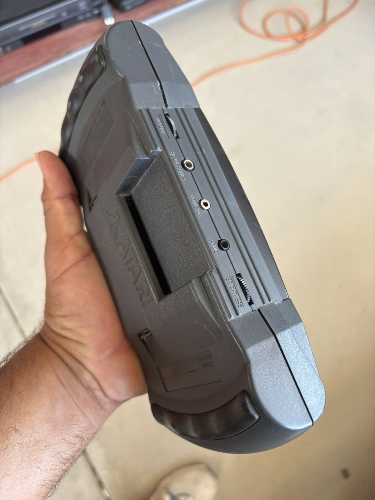 Broken Atari Lynx 2 Gaming Console System for parts only