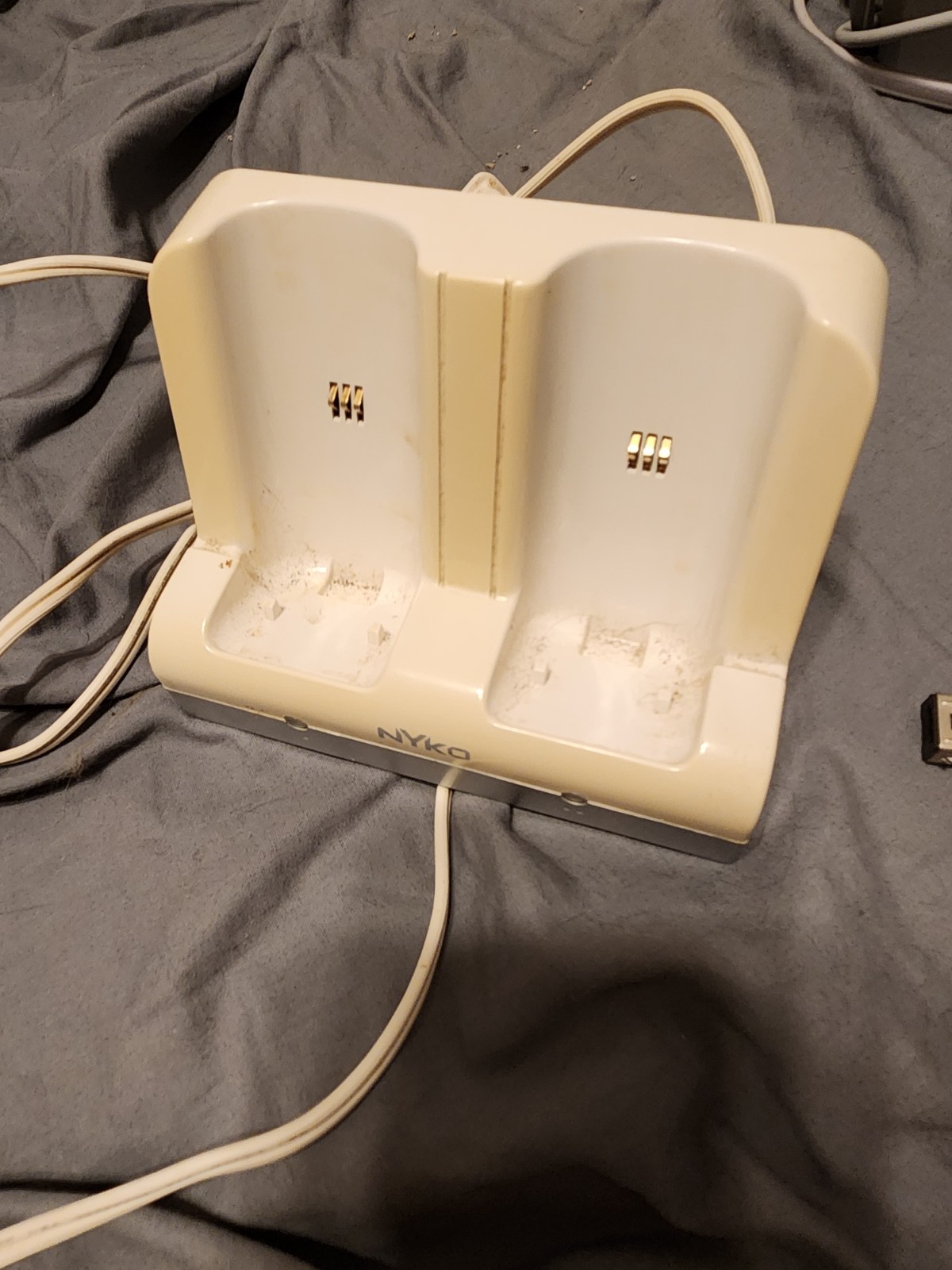 Nintendo Wii Console RVL-001 Bundle, Controllers Cables, My Passport Hard Drive+
