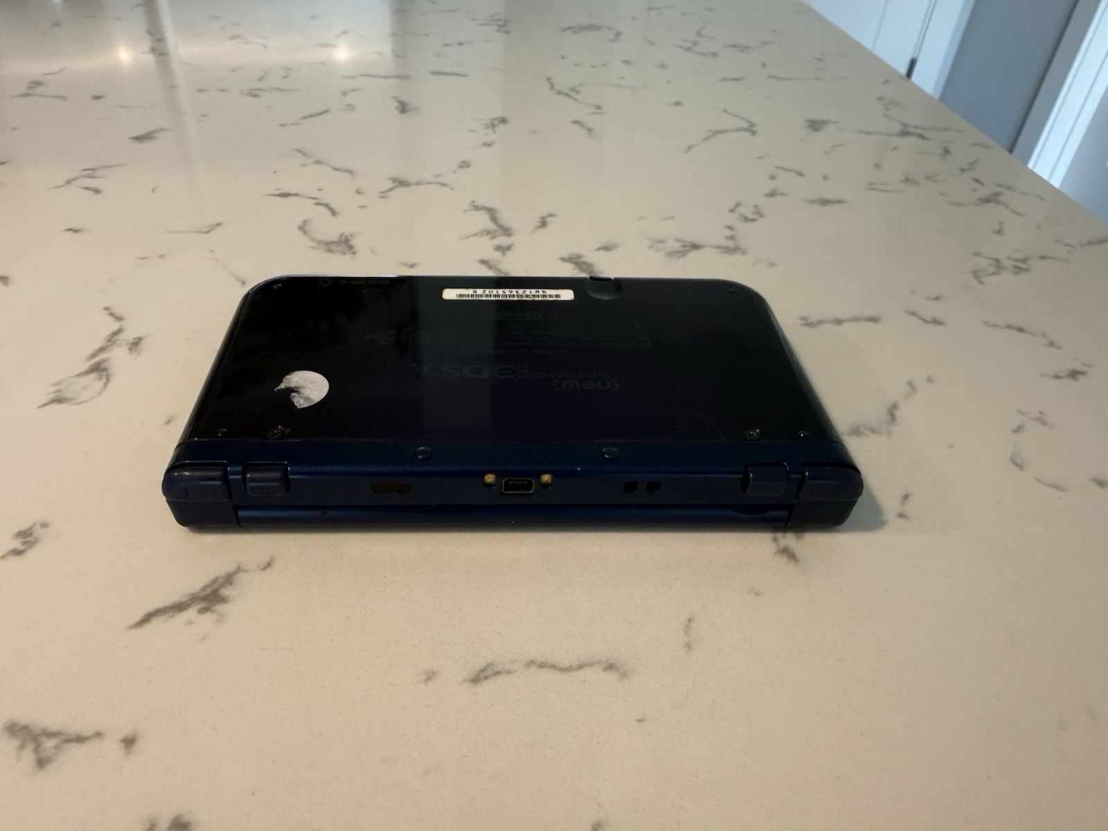 New Nintendo 3DS XL Galaxy – USED – Handheld Console With Charger and Stylus