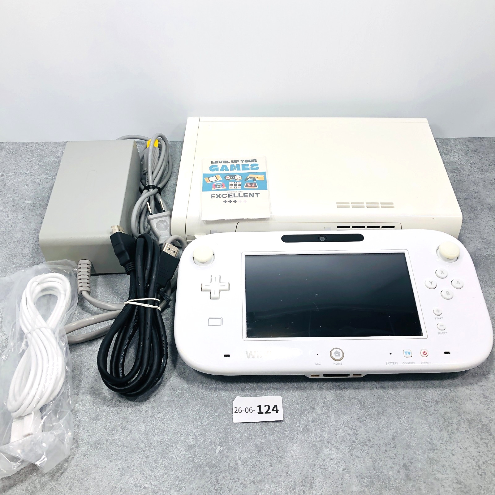 [EX+3] Nintendo Wii U Premium White WUP-101 32GB console NTSC-J Japan 26-06-124