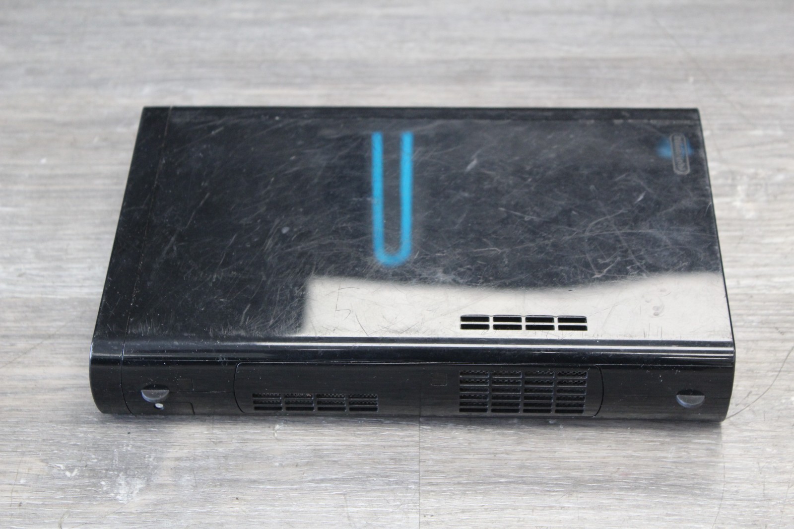 Nintendo Wii U Launch Edition 32GB Black Handheld System WUP-010 & WUP-101 (02)