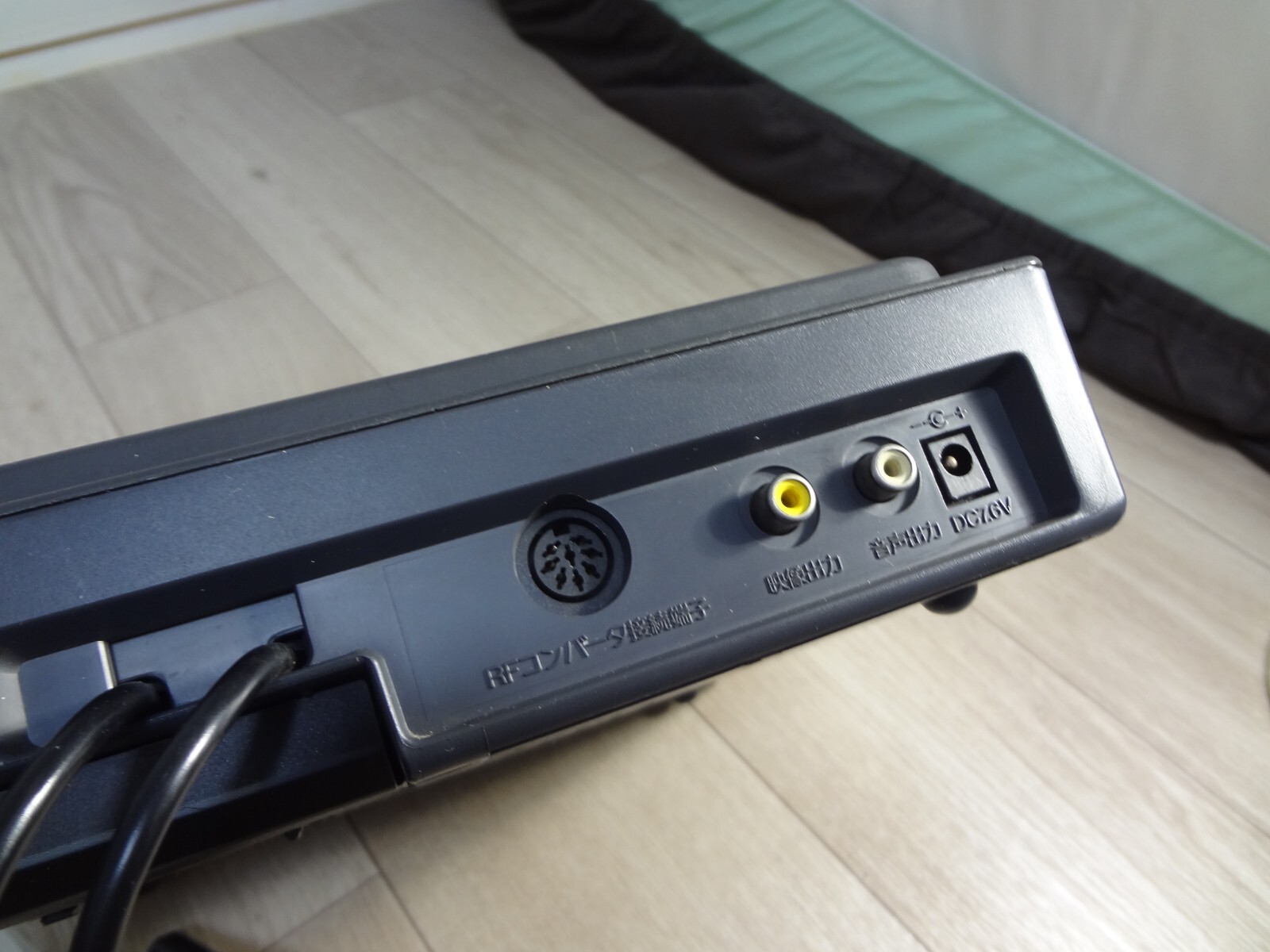 SHARP Twin Famicom AN-500B NES console – famicom is fine. disk system is Beltcut