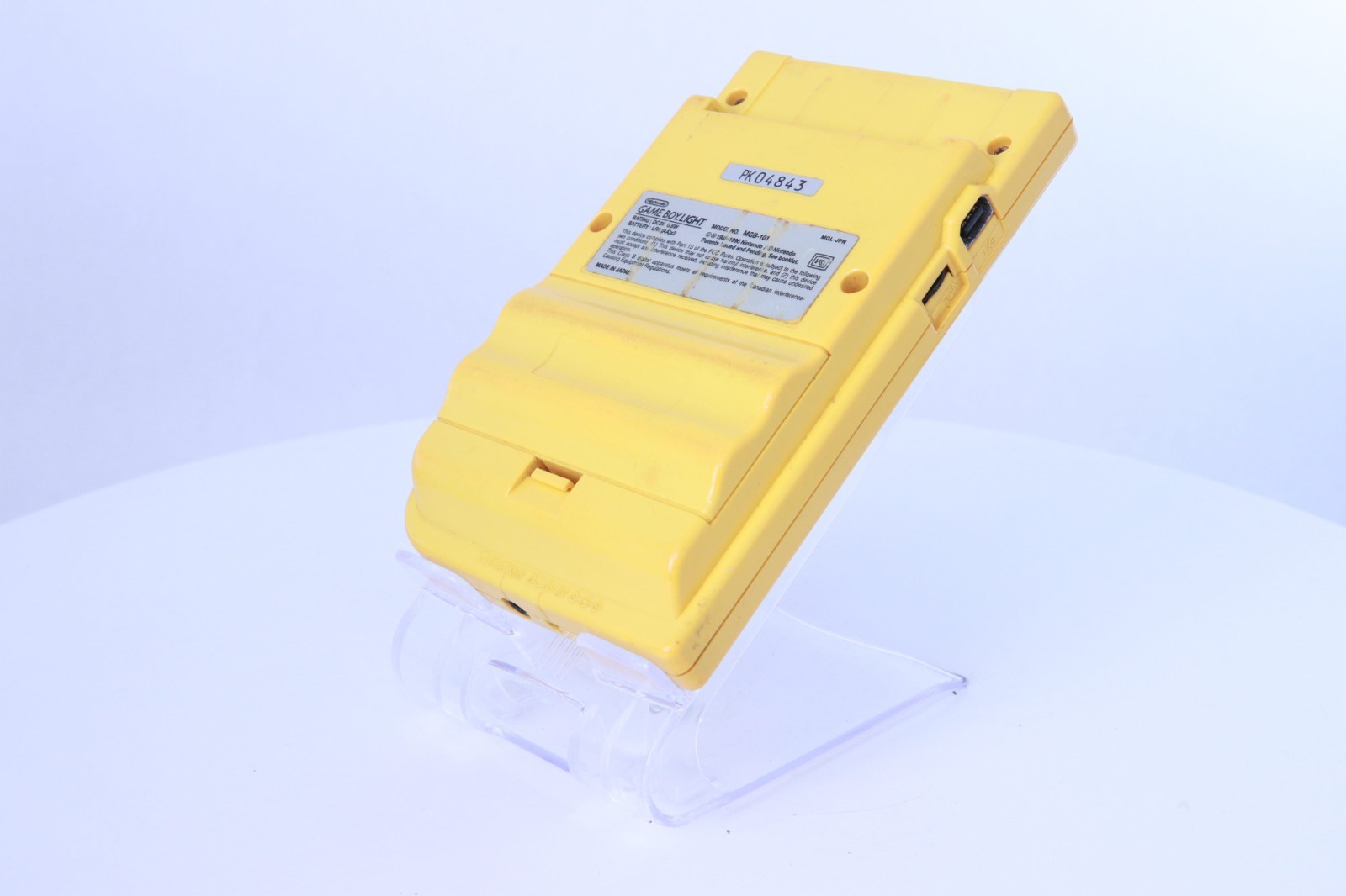 【JUNK】JP Game Game Boy Light Pikachu Edition Pokémon Center Tokyo [ Rank：C]