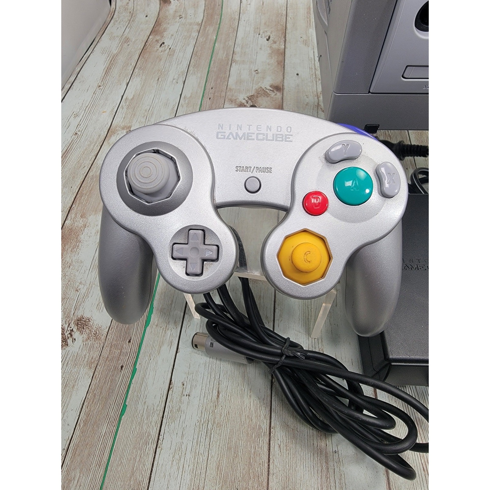 Nintendo GameCube Console DOL-101 Platinum Silver Tested W/1 Free Game All Cords
