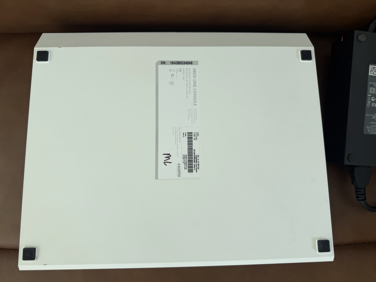 Launch Day “I Made This” Microsoft Xbox One White Staff Exclusive Console Rare