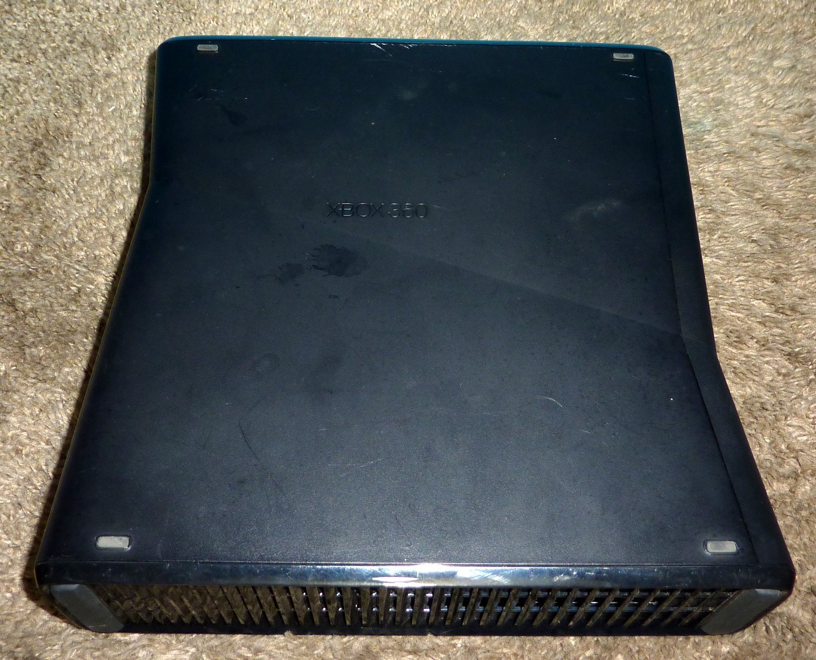 Xbox 360 Console Model 1439 w/ Kinect & 9 Games