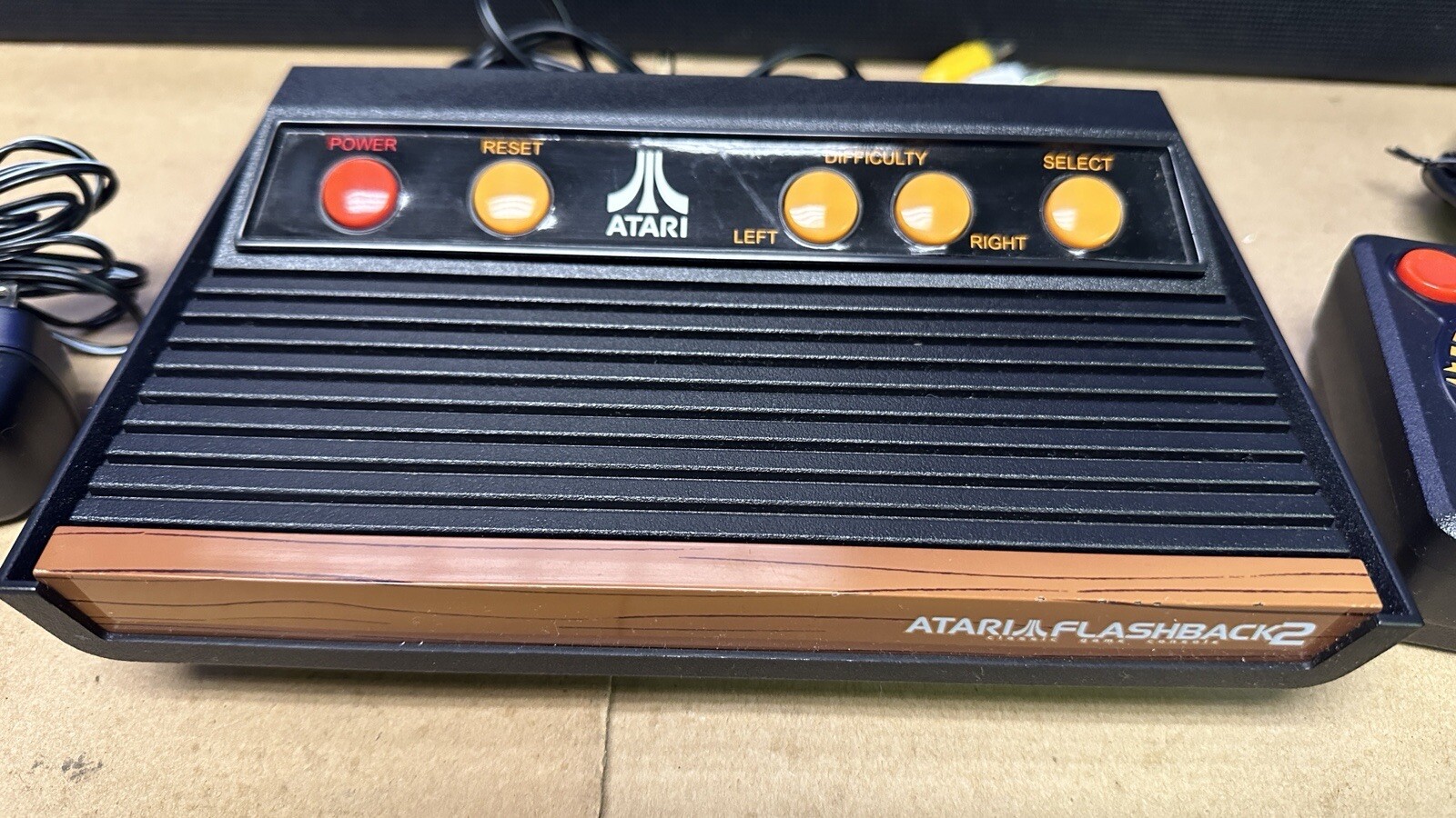 Atari Flashback 2 Classic Retro Game Console Controller TV Plug & Play Tested