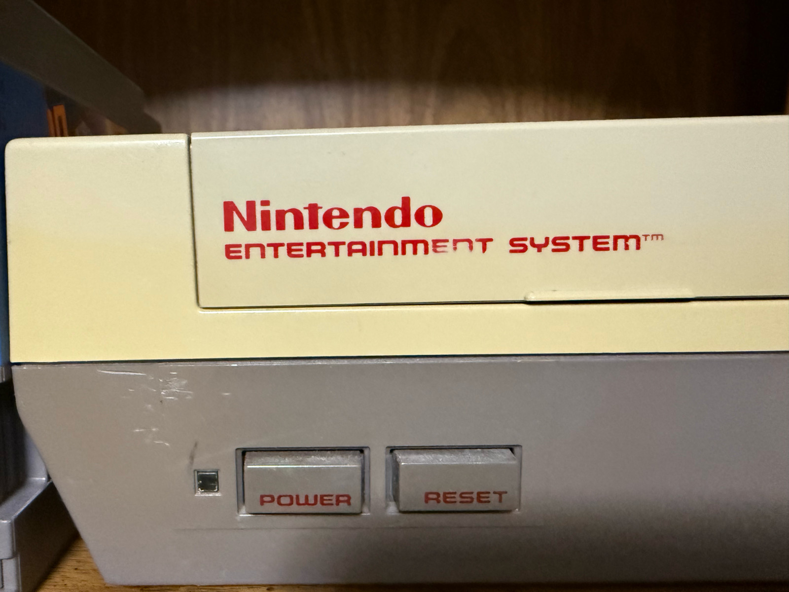Nintendo Entertainment System (NES) with 22 Games + Zapper Light Gun Bundle
