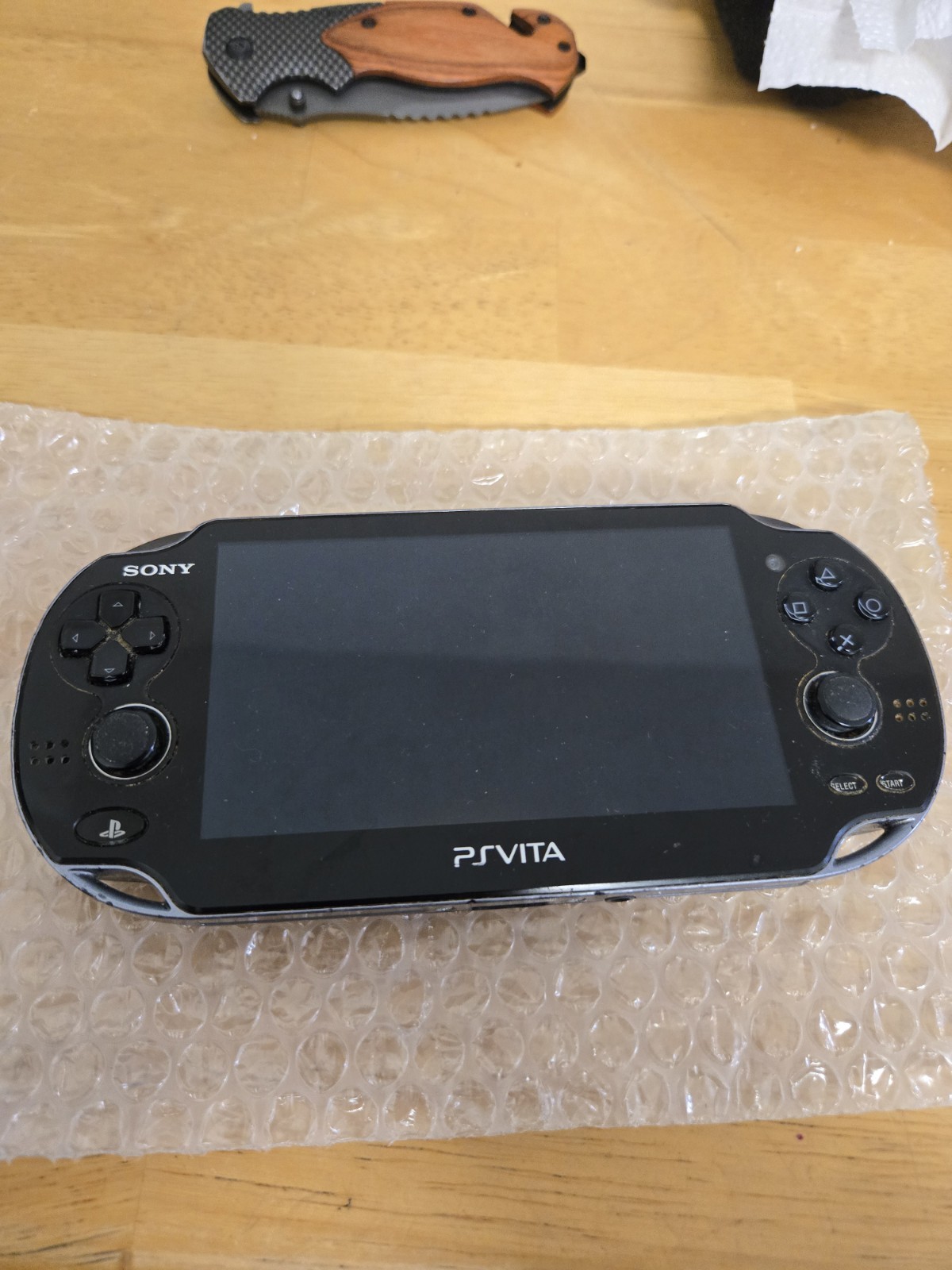 Sony PS Vita PCH-1100 Black Handheld System, Wi-Fi, NTSC-J (Japan)