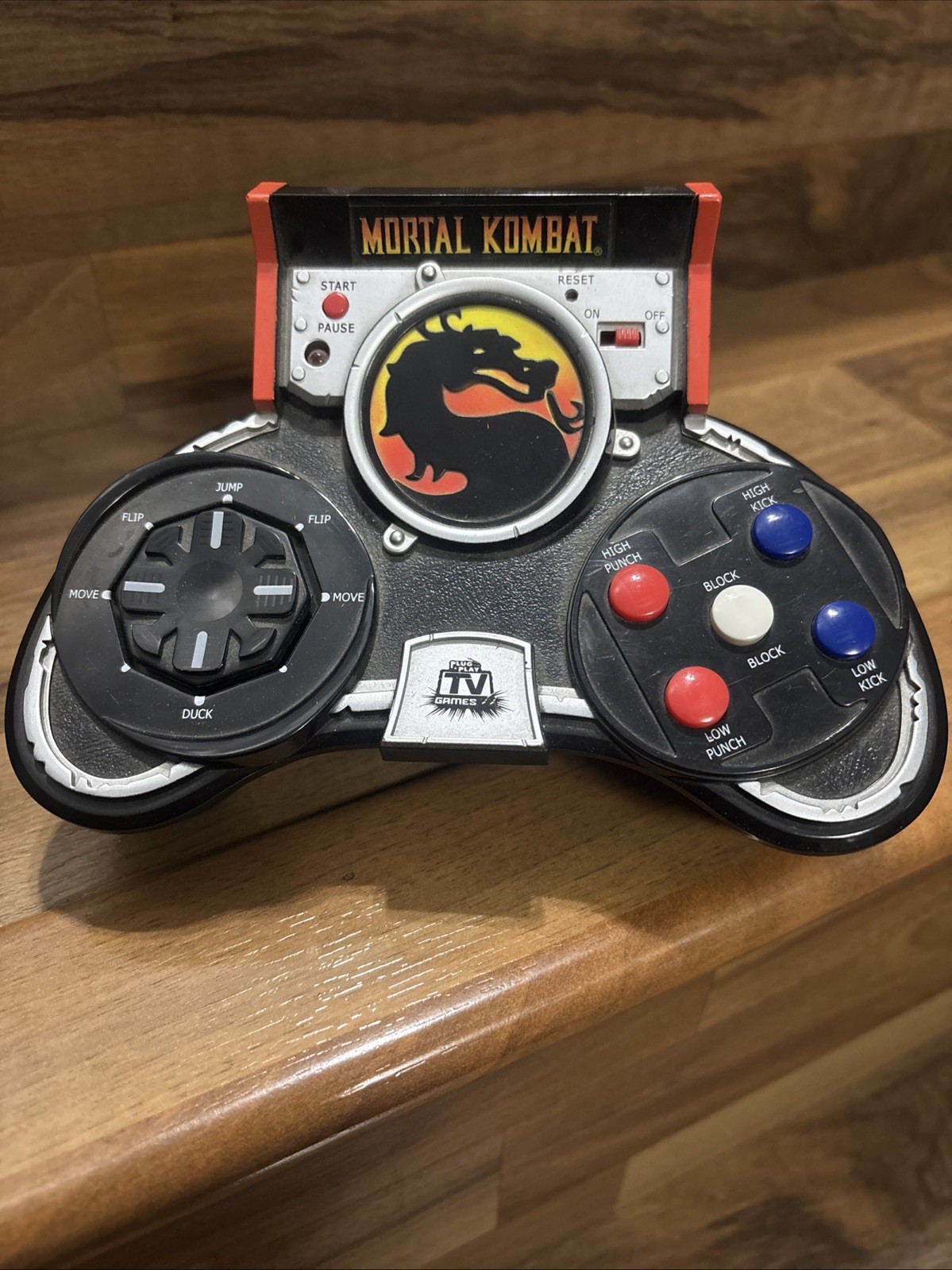 Mortal Kombat – TV Game Plug & Play (TV game 2004)