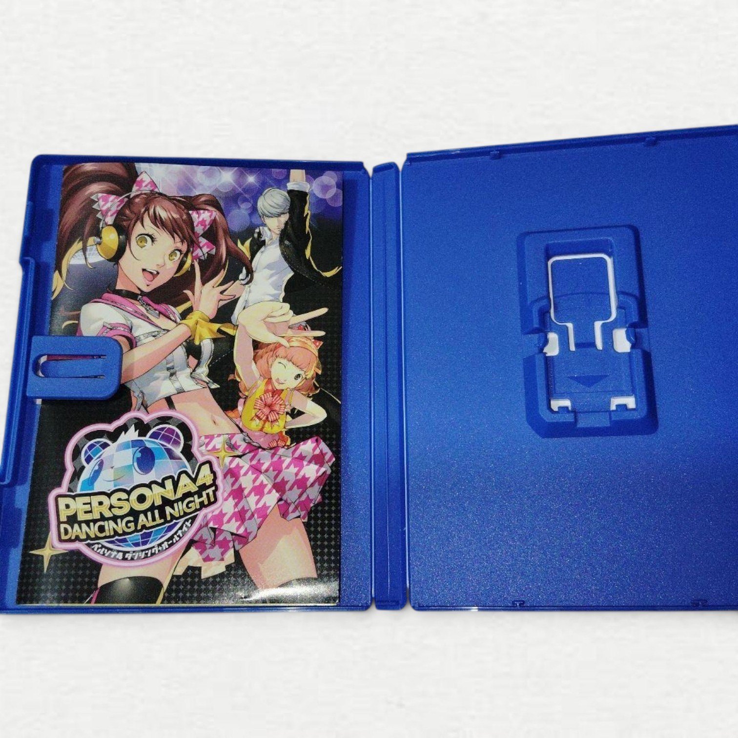 Sony PlayStation Vita PCH-2000 Persona 4 Dancing All Night Premium Crazy Console