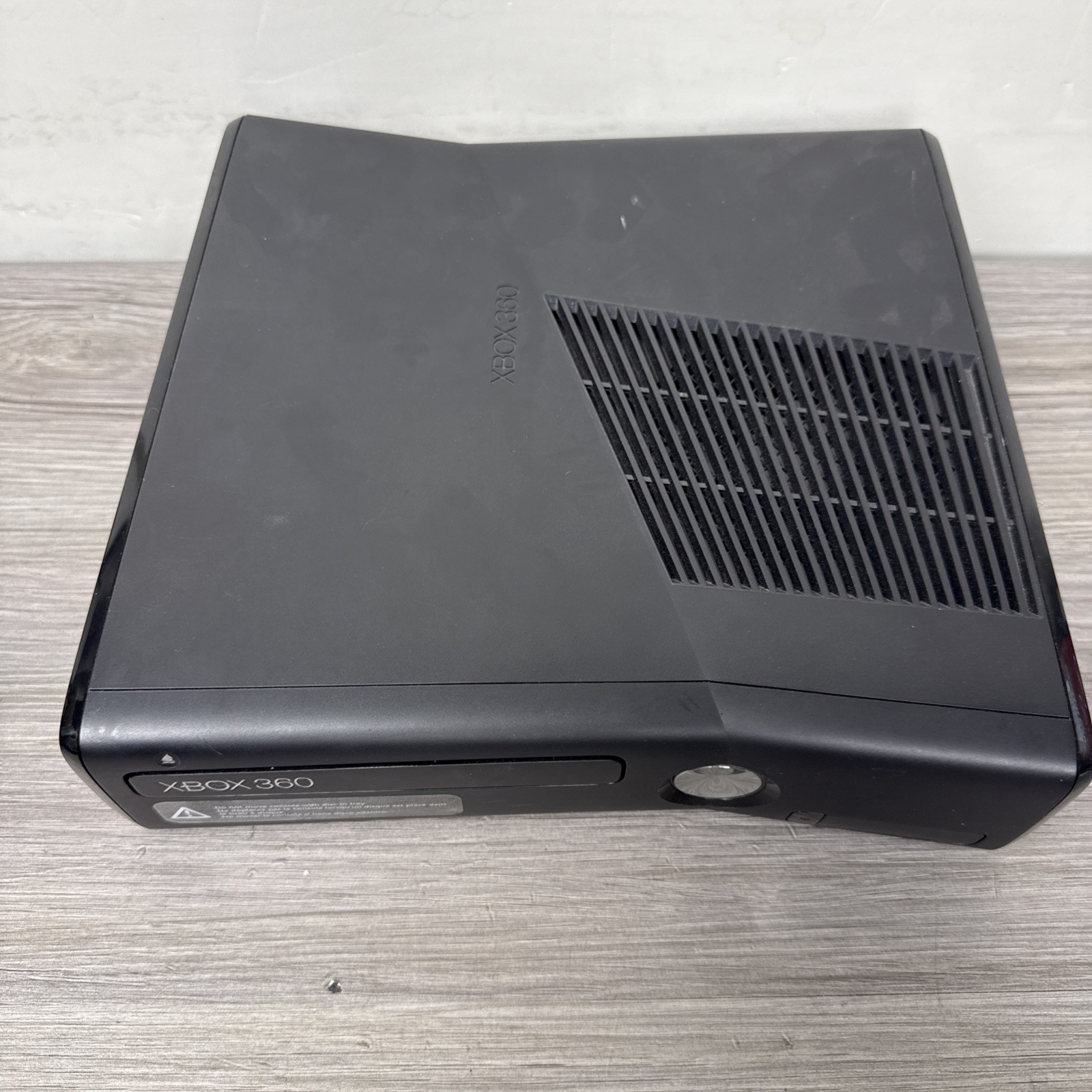 Microsoft Xbox 360 S Slim Console 1439 250GB Bundle W/ 2 Controllers & 6 Games