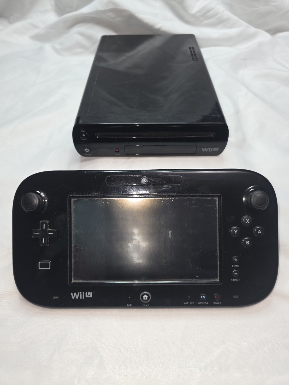 Nintendo Wii U 32GB Black Deluxe Console Bundle – 5 Games & Wii Fit Bundle -READ