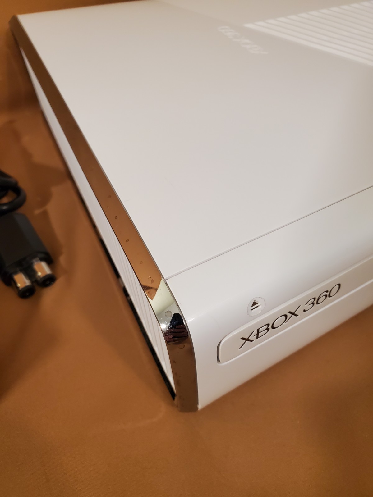 Xbox 360 Slim Glossy White 250gb Kinect Skylanders Special Edition Full Renewal