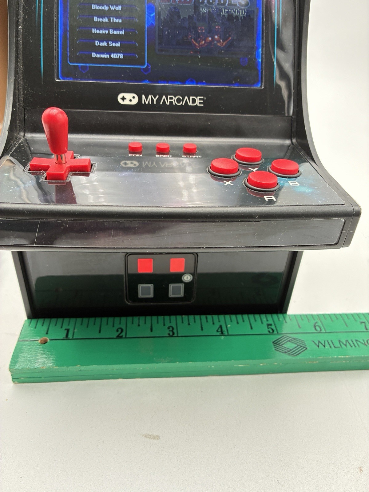 Data East Classics & More Mini Player 10inch My Arcade Retro 34 games USED