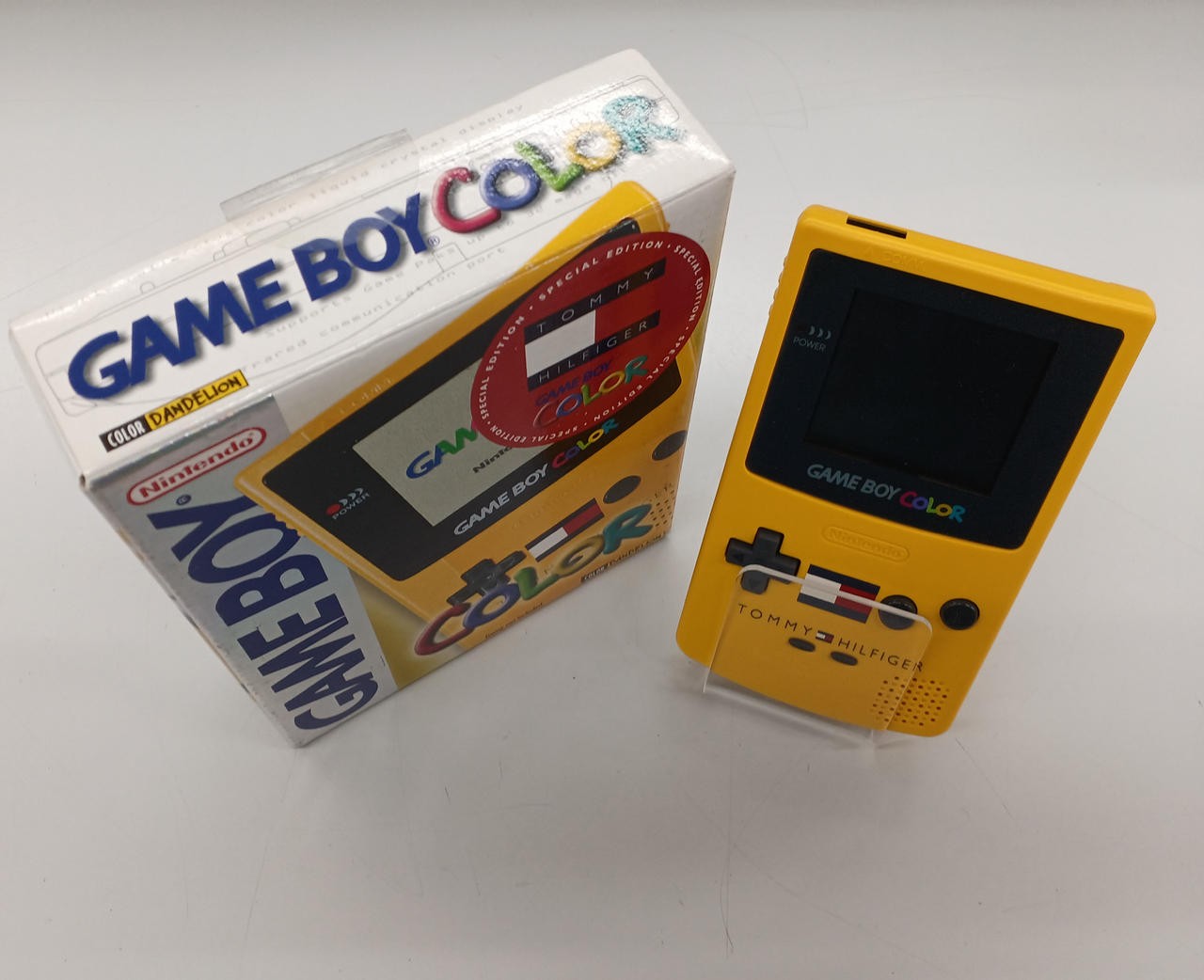 Nintendo Gameboy Color TOMMY HILFIGER Limited Edition model Boxed Tested 2140-9