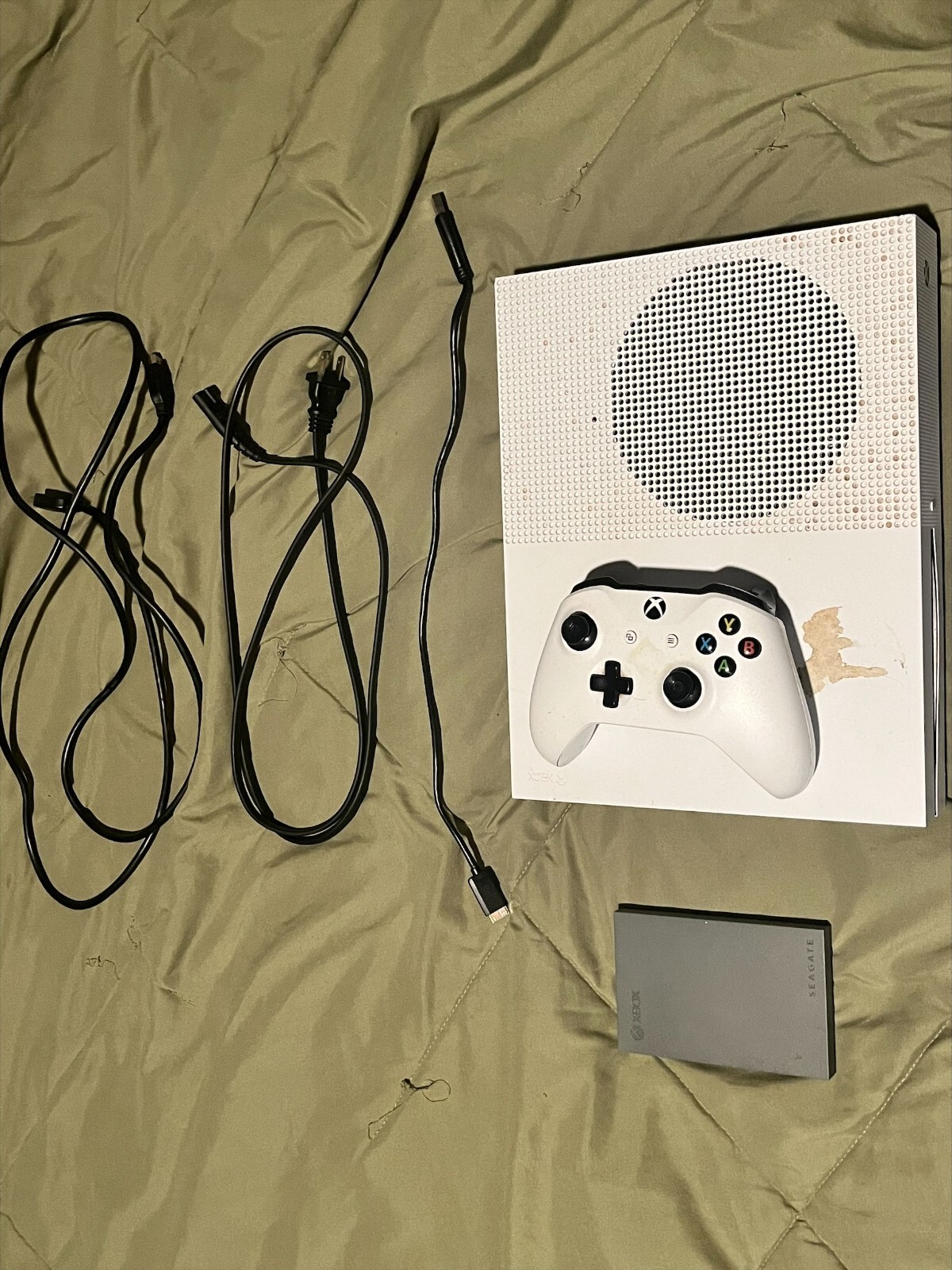 Microsoft Xbox One S 500GB With Controller And Cables + 2tb External Hard Drive