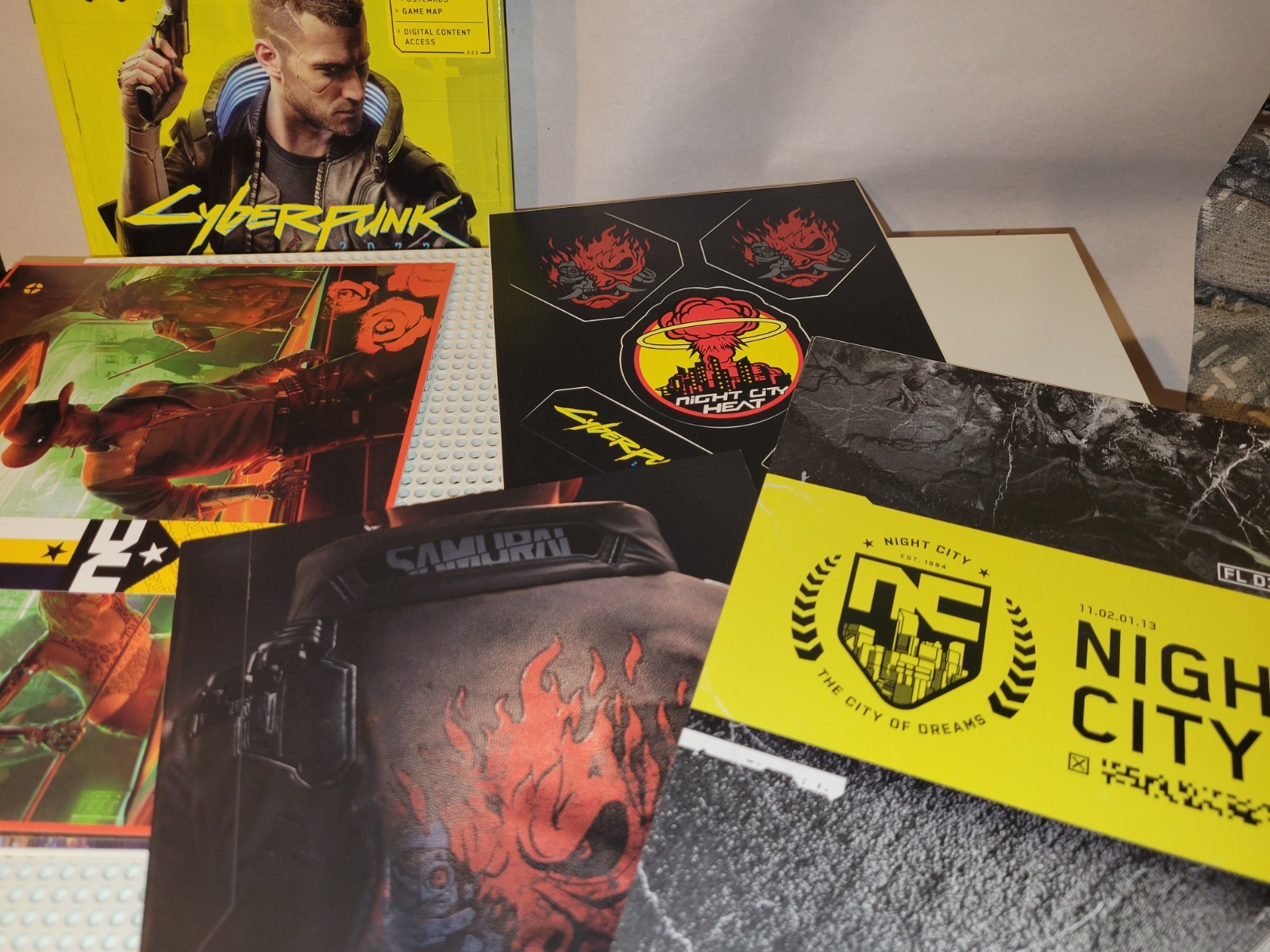 Xbox One S Console with physical copy of Cyberpunk 2077 – Tested & Working