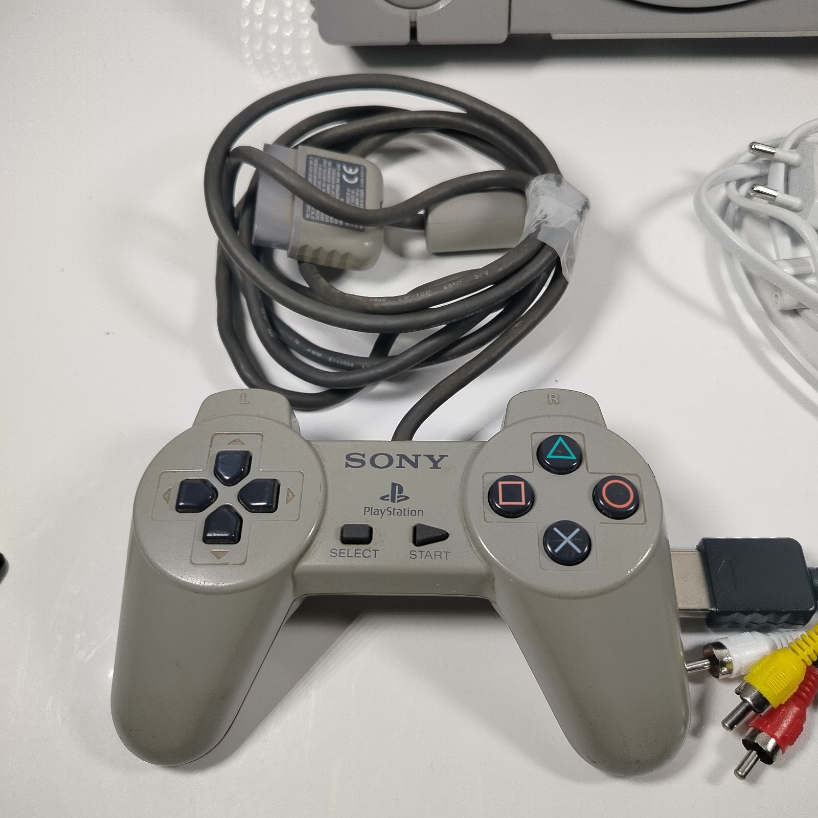 PS1 Playstation 1 SCPH-9002 Console + Controller + Cables
