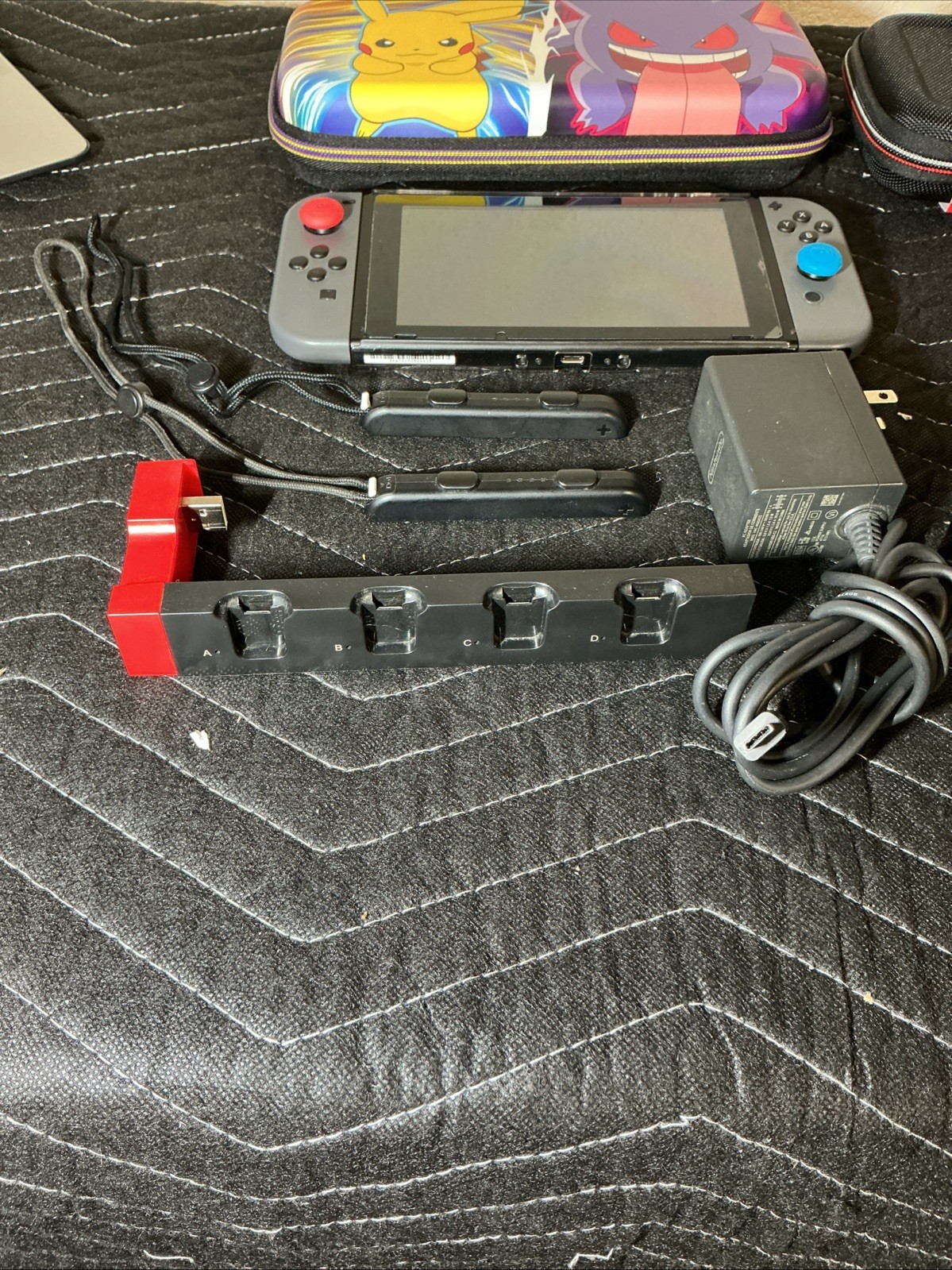 Nintendo Switch Black Console Bundle with 128gb SD Card & Carrying Case Tested