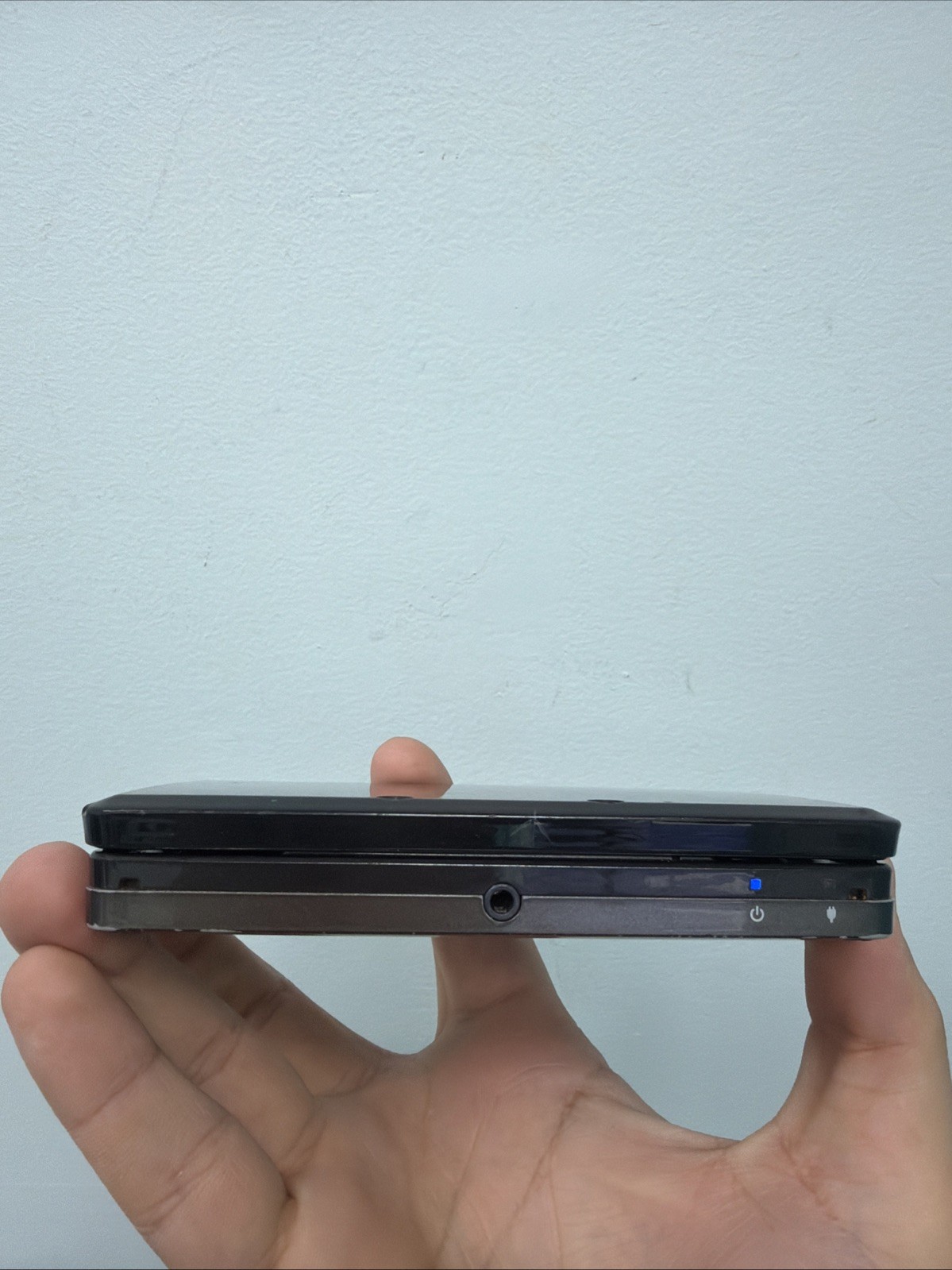 USA Nintendo 3DS 2GB Handheld System – Black (Read Desc.)