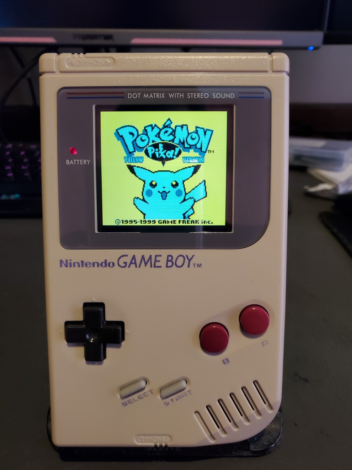 Gameboy DMG console with V5 Color IPS LCD and new front glass screen cover