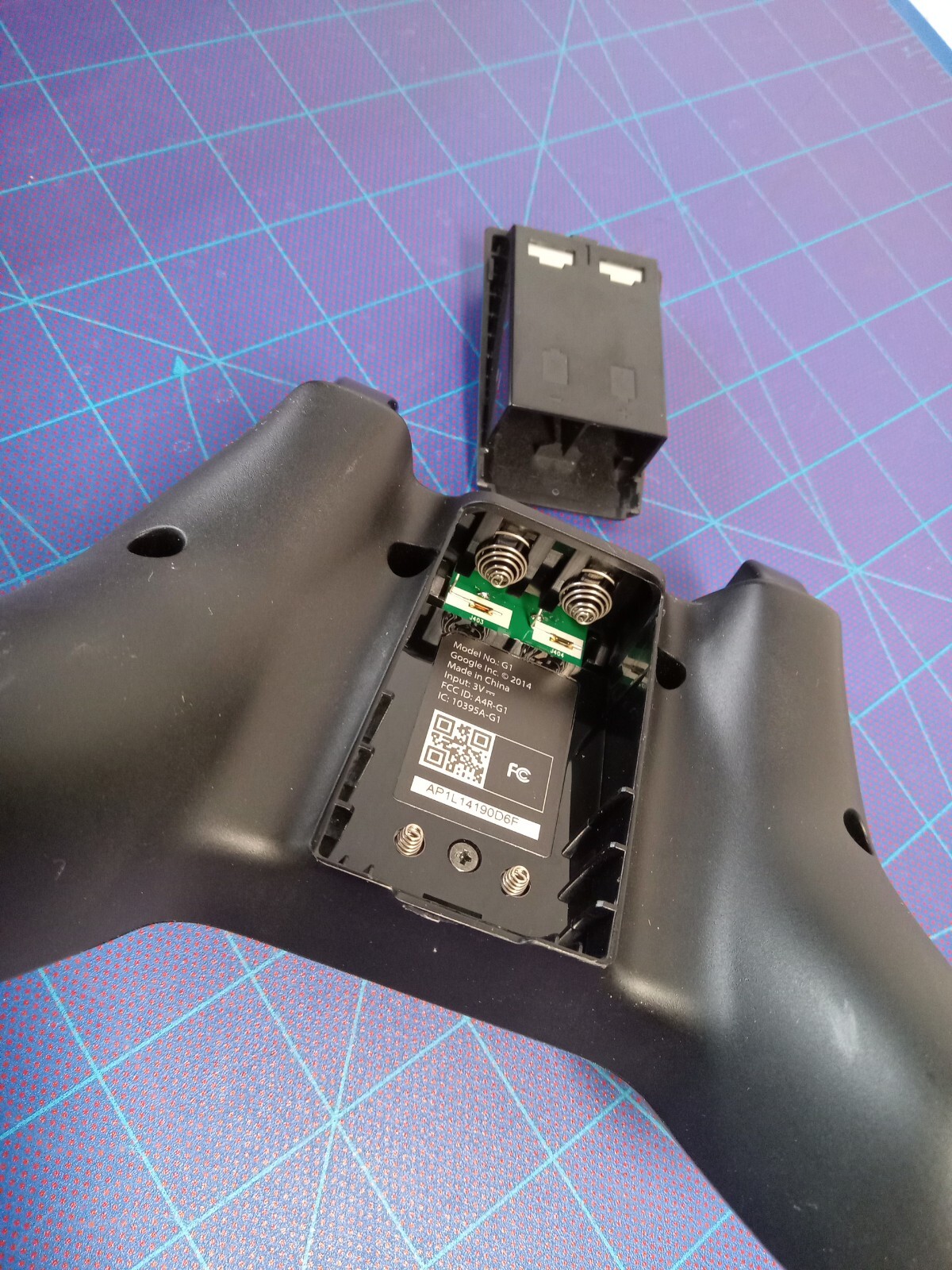 RARE Google ADT-1 Controller Black Model:G1 A4R-G1