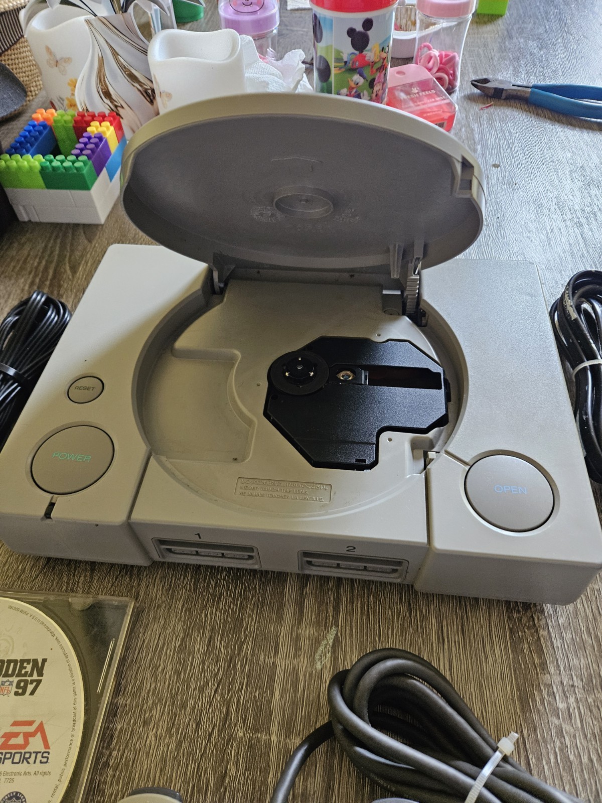 Sony PlayStation 1 PS1 Console SCPH-7501 Gray NTSC-U/C w/ Controller, AV Cable