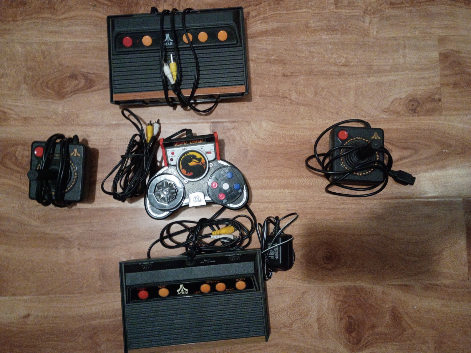 Atari Flash Back 1 &2 ( Mortal Kombat ) Bundle