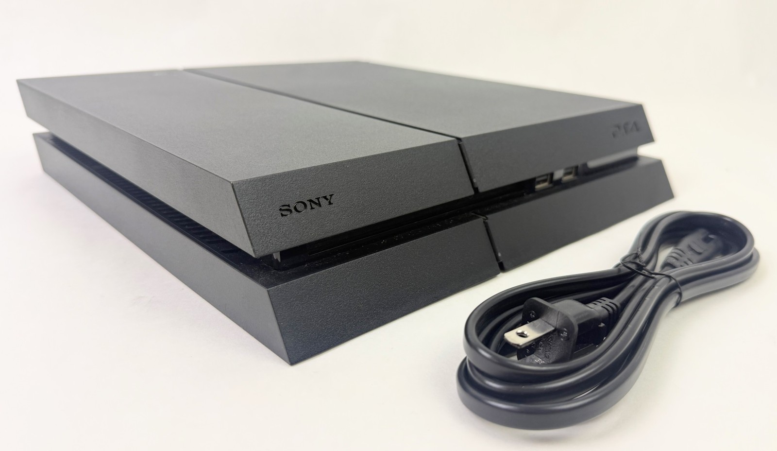 Sony Playstation 4 PS4 1TB HDD Gaming Console CUH-1215A – No controller