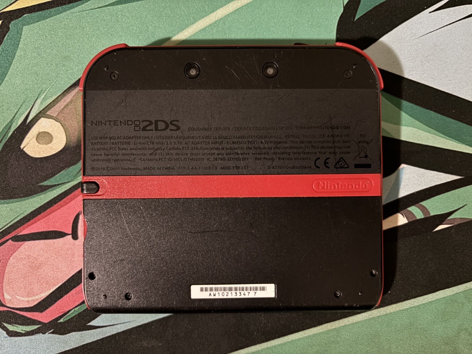 Nintendo 2DS Black/Red Handheld Console 4GB SD + 3 games (No Charger )
