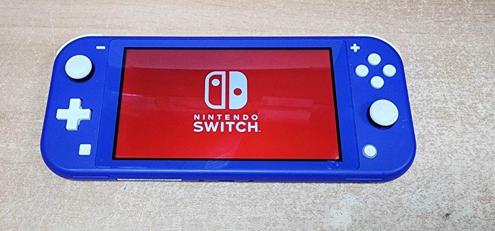 Nintendo Switch Lite – Blue – Has touchscreen issue