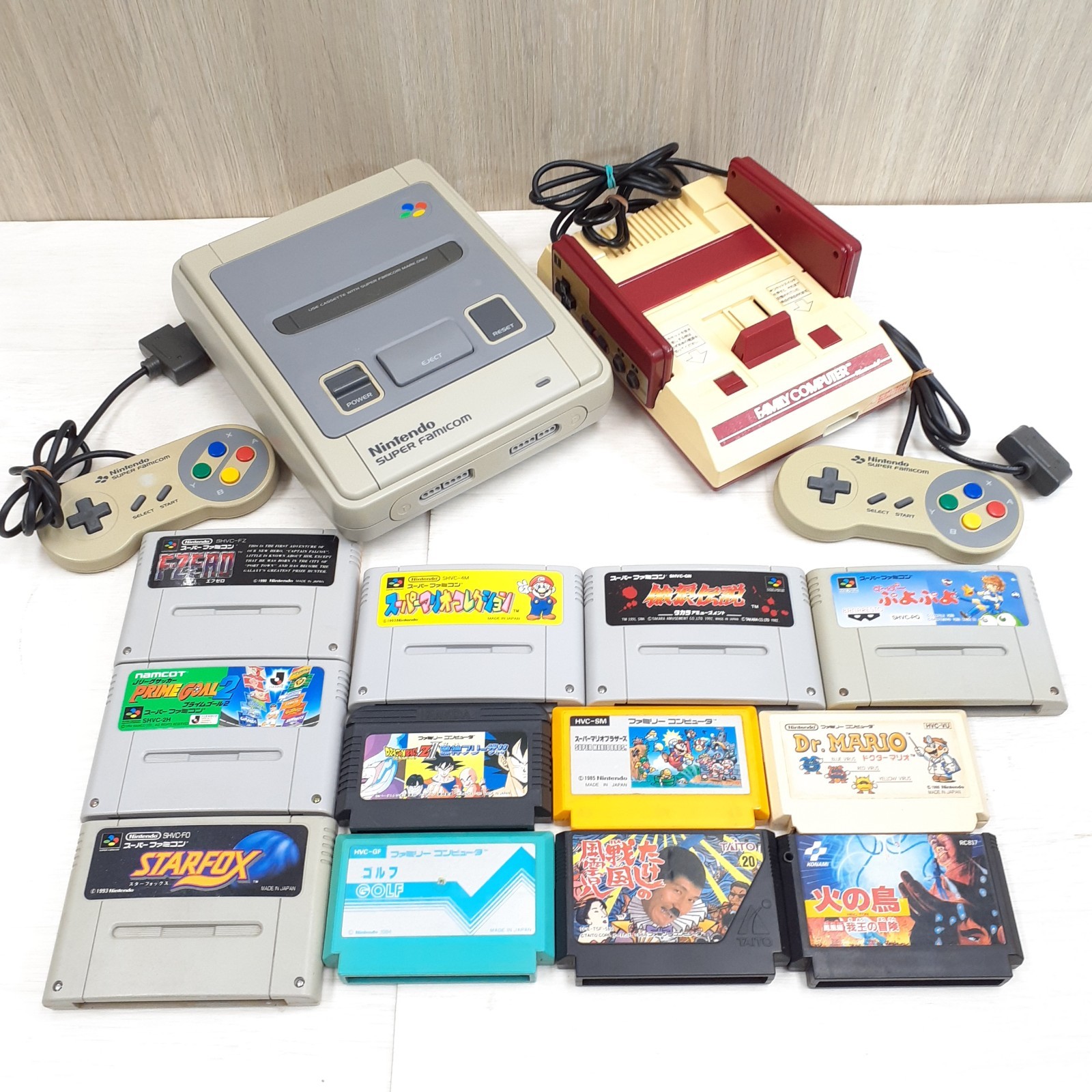 Nintendo Japanese Famicom NES & Super Famicom SNES Bundle with 12 Games tested