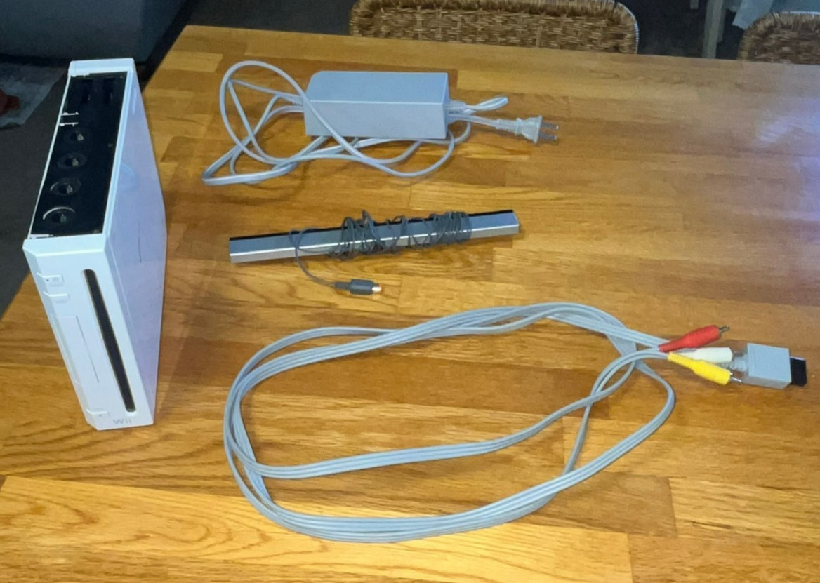 Nintendo Wii Gaming Console – White + Cables and Sensor Bar (NO CONTROLLERS)