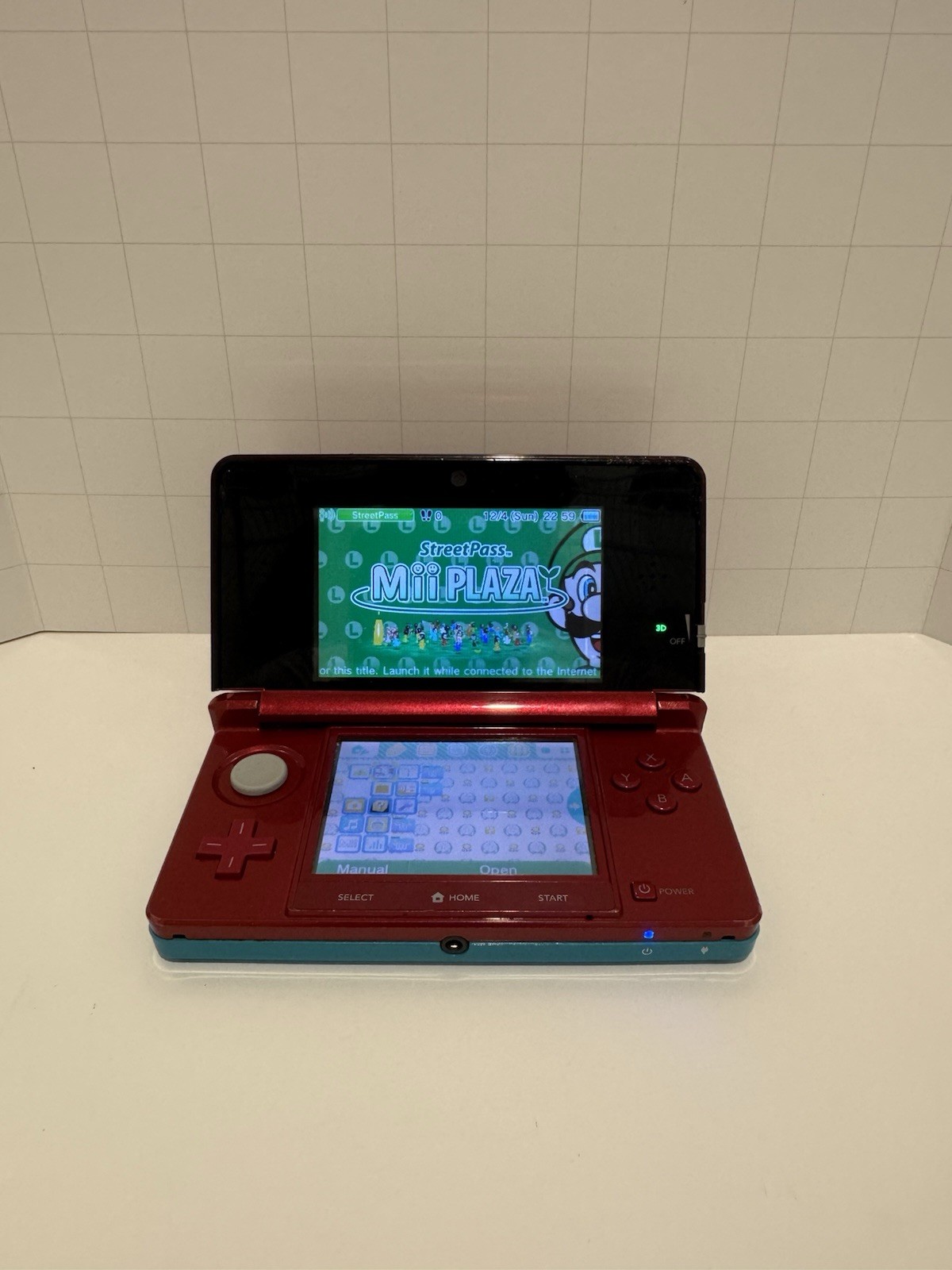 Nintendo 3DS Handheld System – Flame Red USB C