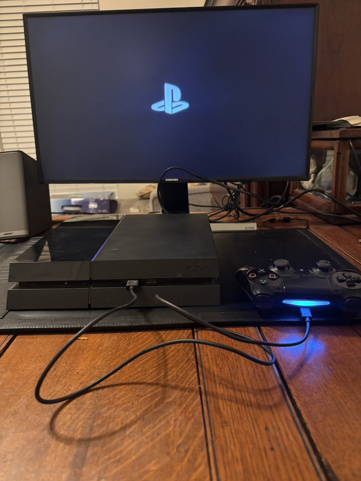 Sony PS4 500GB Console w/ Controller, 2 Games And Box (BUNDLE) Tested 12.02