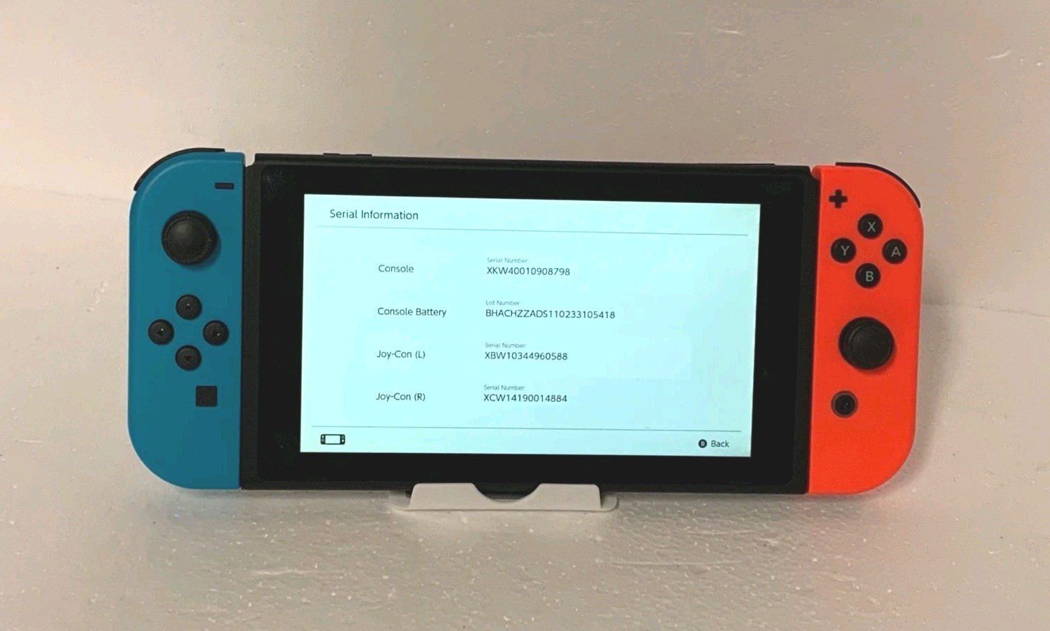 Nintendo Switch with Neon Blue and Neon Red Joy-Con (HAC-001-01) – CONSOLE ONLY