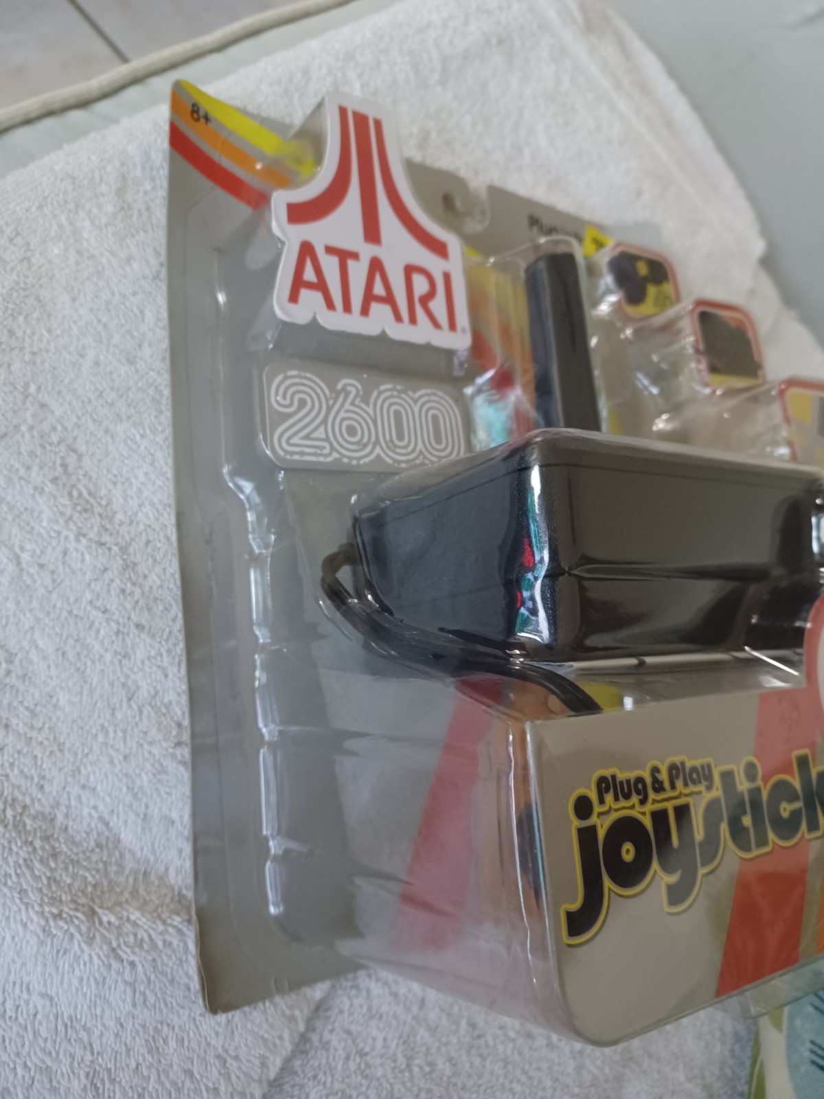 Atari 2600 Plug & Play Joystick Includes 10 Classic Arcade Video Games – New!