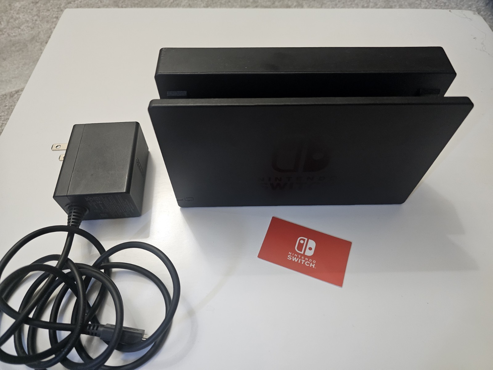 Excellent Condition Nintendo Switch Console W/ All Accessories & travel cases.