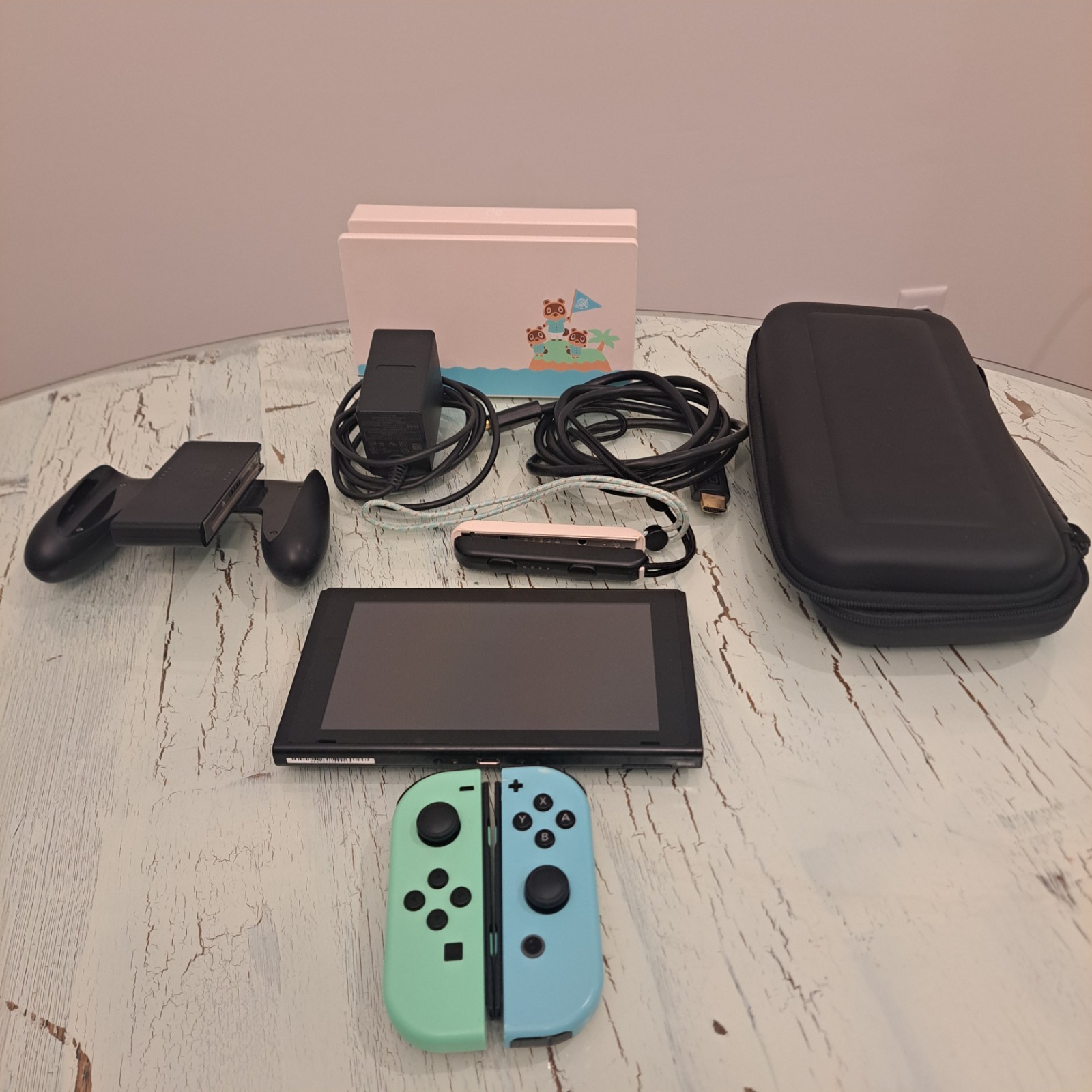 Nintendo Switch Animal Crossing Edition Console Bundle – Left Rail Charge Issue
