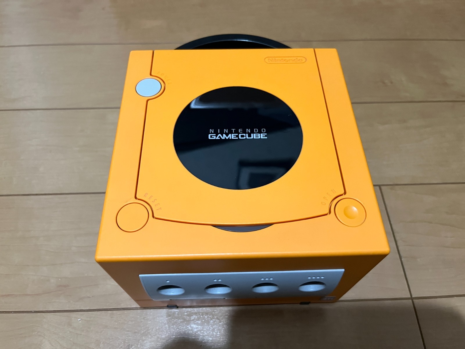 Nintendo GameCube Console & Controller Orange Color with Games Japan 0530