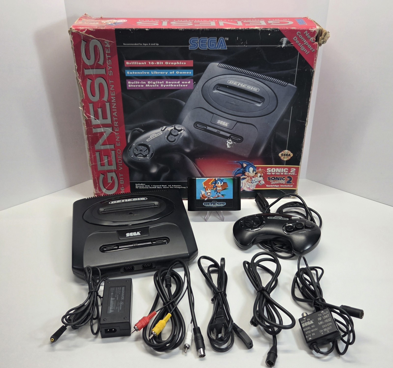 Sega Genesis MK-1631 Console Box Sonic the Hedgehog 2 Tested New AV Cable