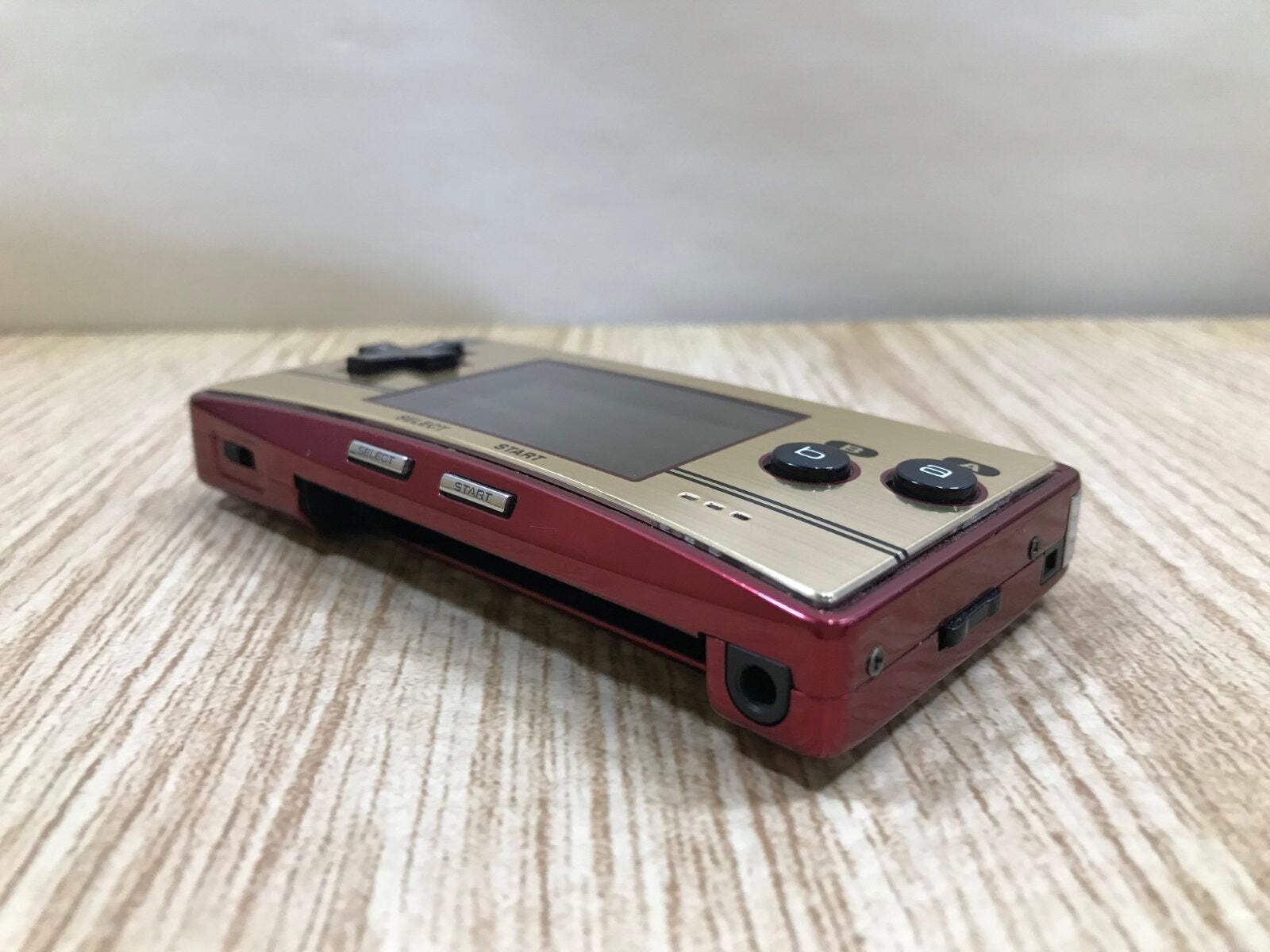 GameBoy Micro Famicom Ver. Console Nintendo Japan – Tested Working LG9636